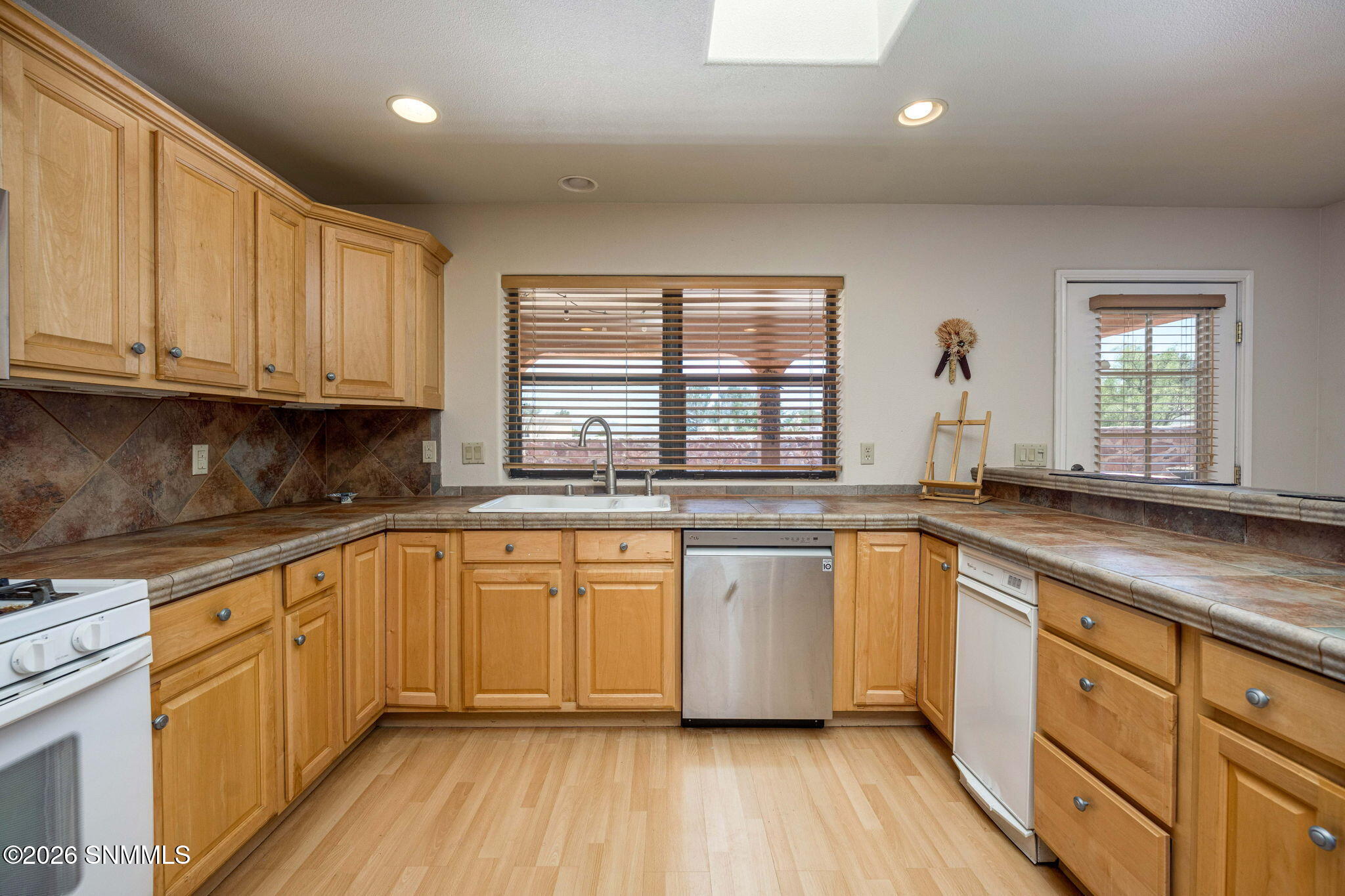 17-web-or-mls-Snappin Homes (VistaDeOro6