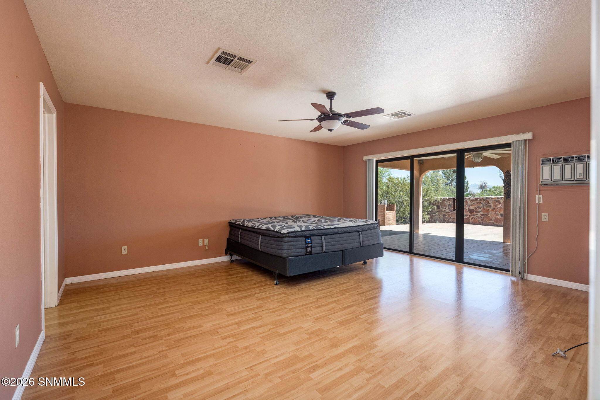 21-web-or-mls-Snappin Homes (VistaDeOro6