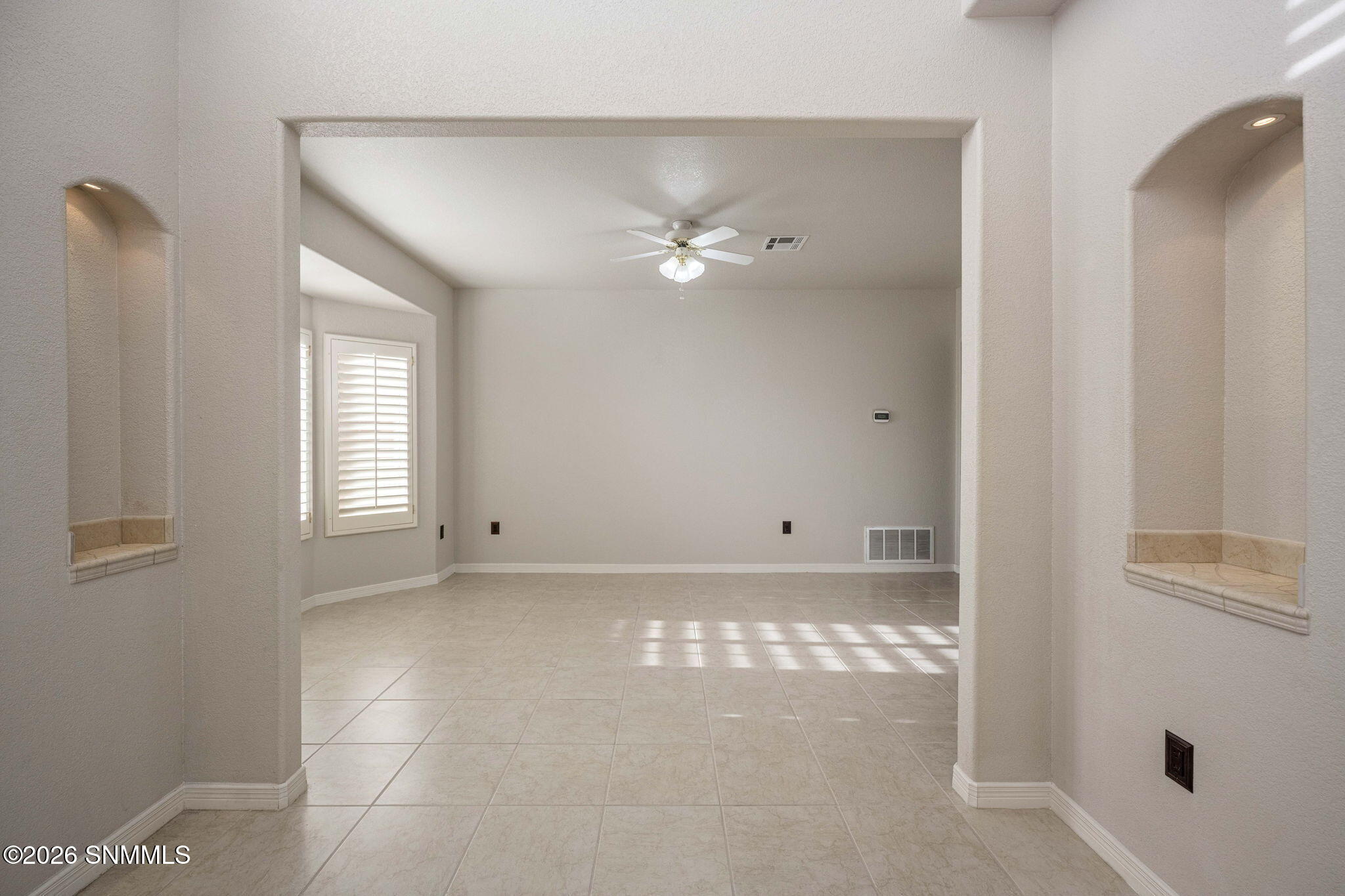 17-web-or-mls-Snappin Homes (Allande3740