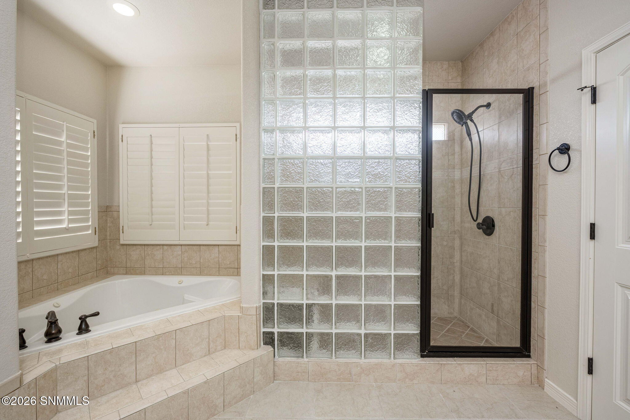 37-web-or-mls-Snappin Homes (Allande3740