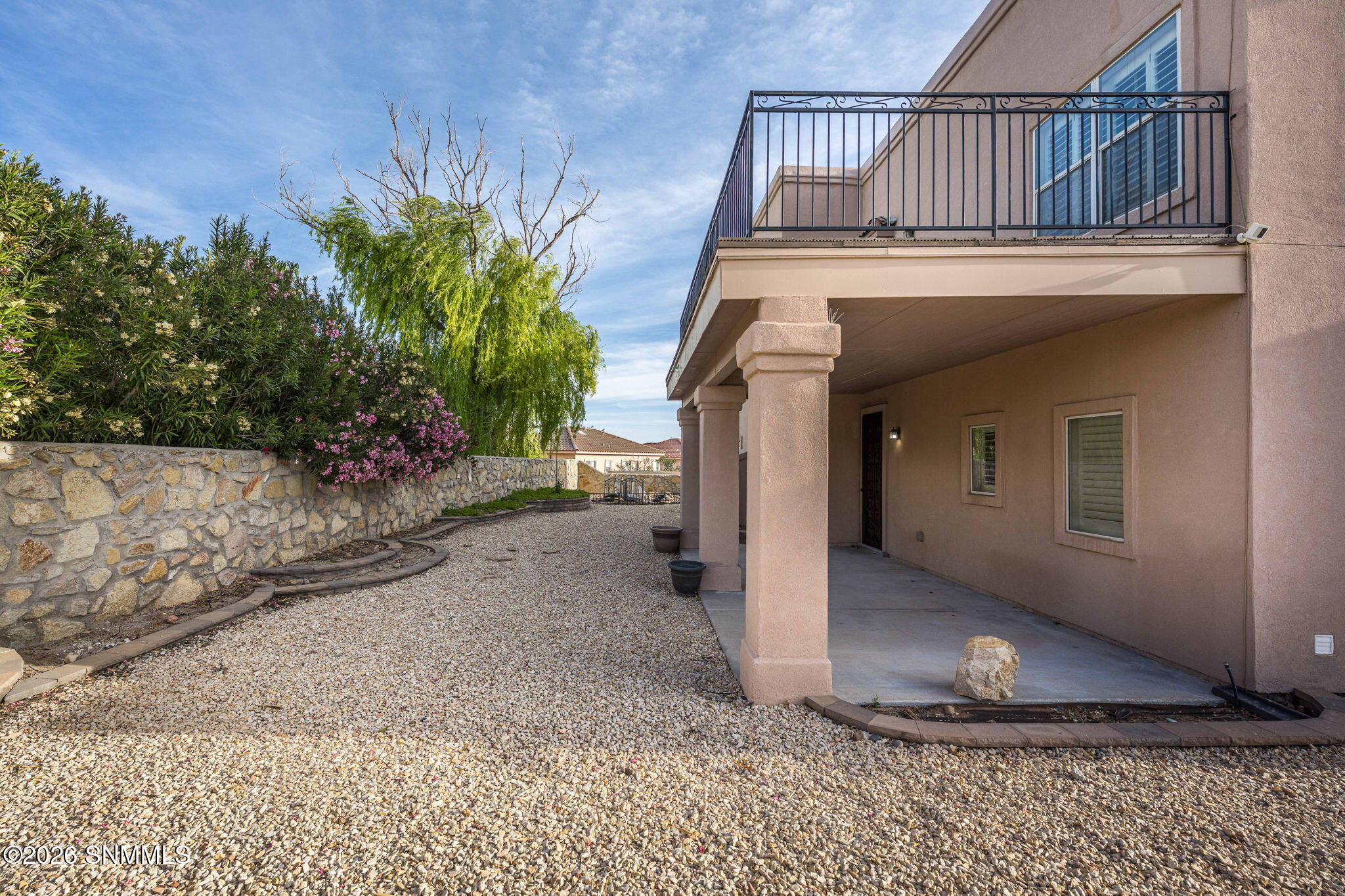 50-web-or-mls-Snappin Homes (Allande3740