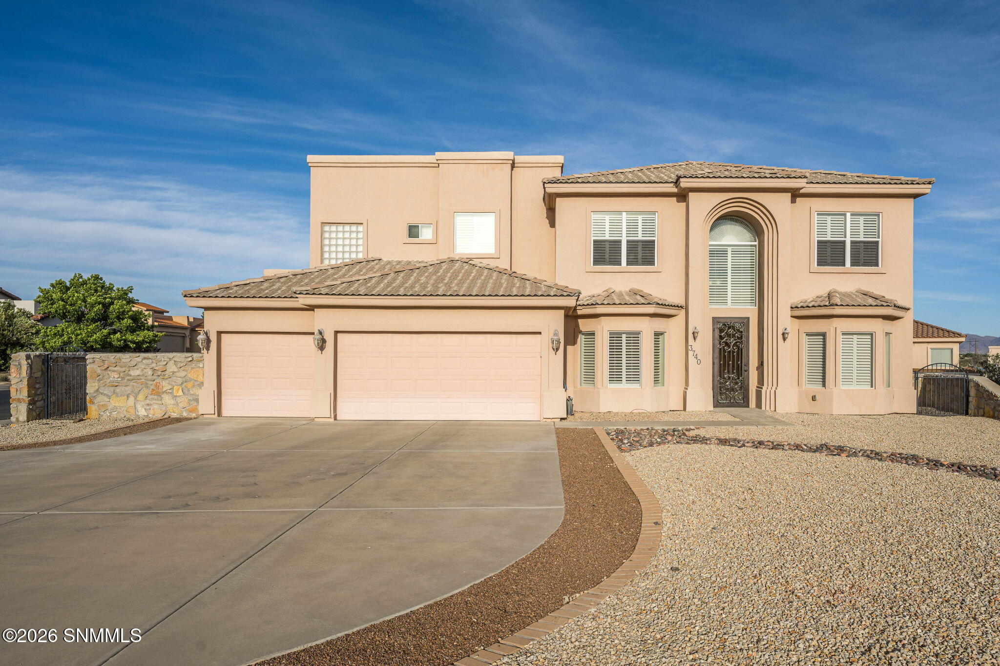 1-web-or-mls-Snappin Homes (Allande3740)