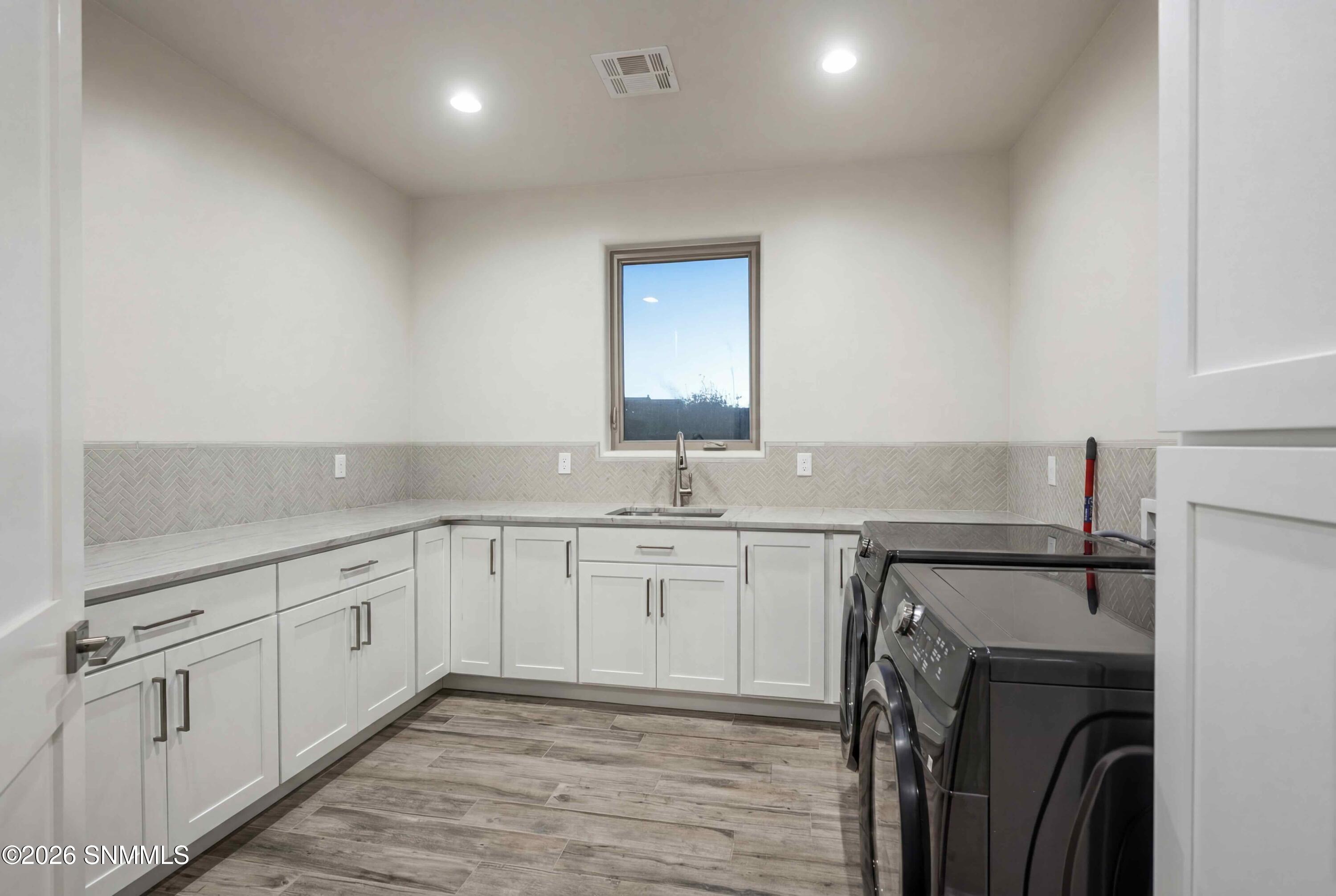 Edit remove items from countertop