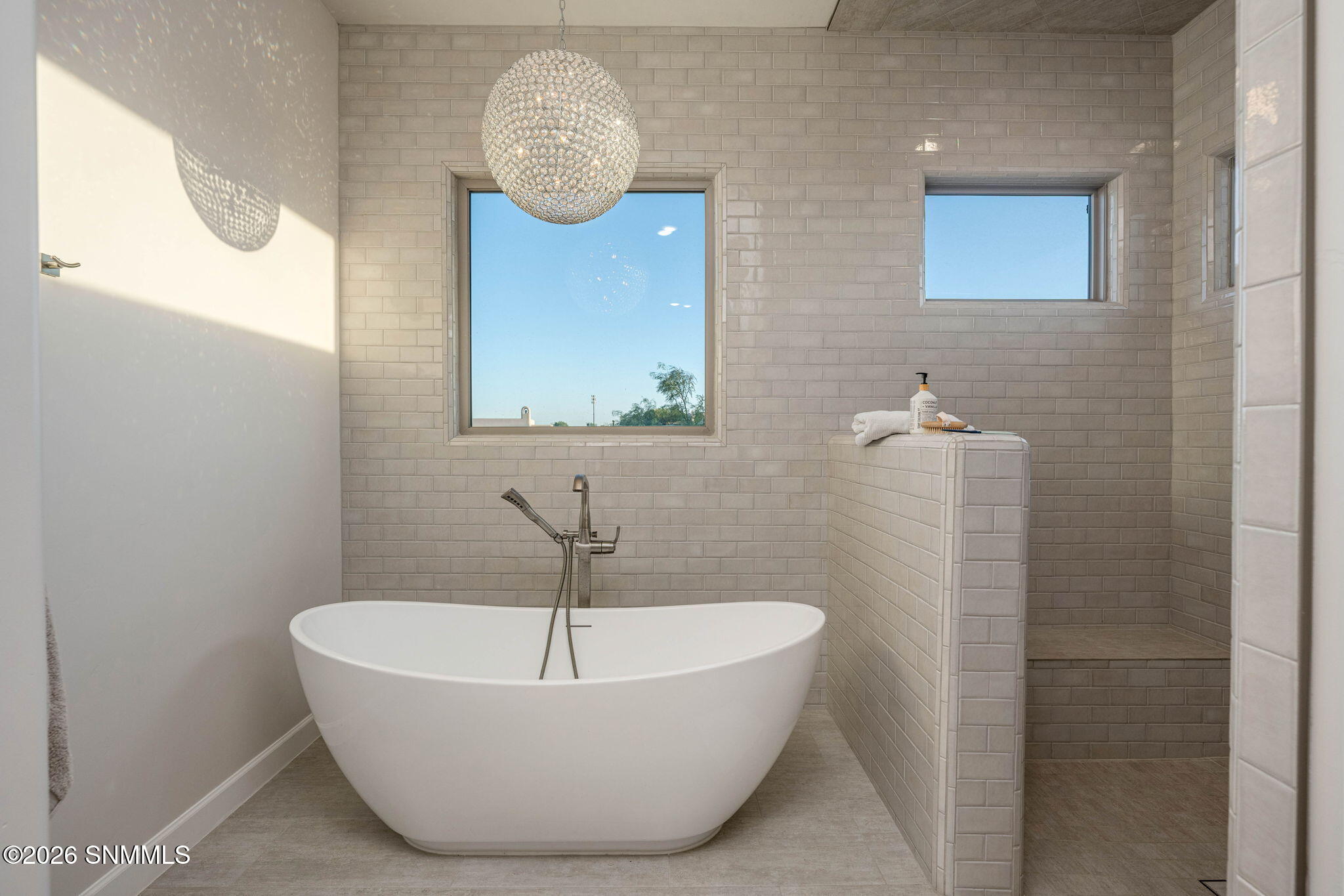 32-web-or-mls-Snappin Homes (CalleEstanc