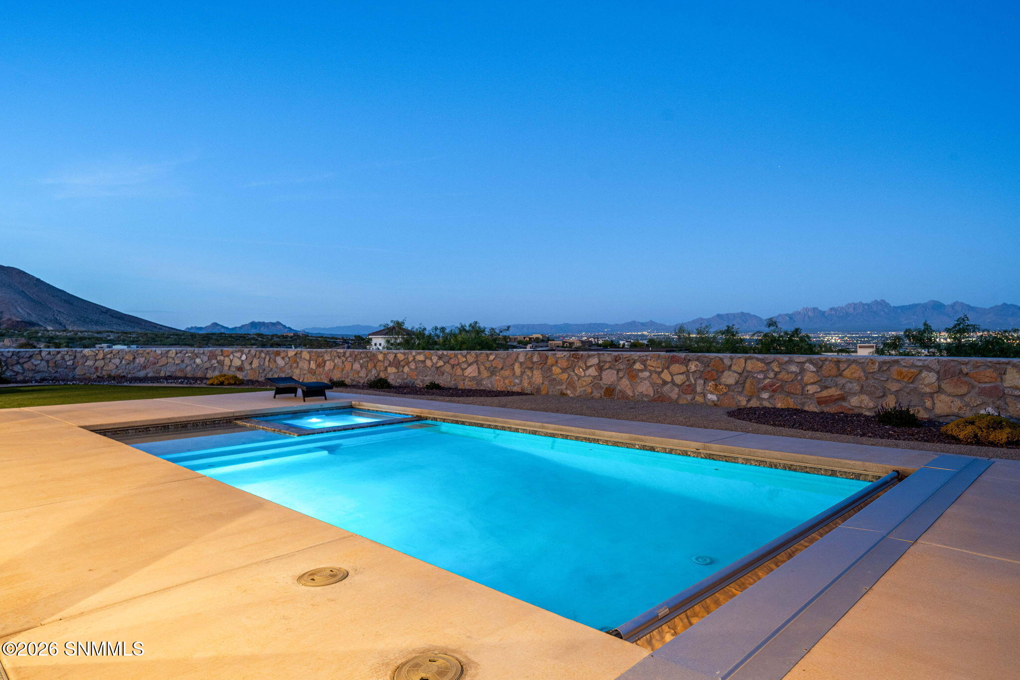 56-web-or-mls-Snappin Homes (CalleEstanc