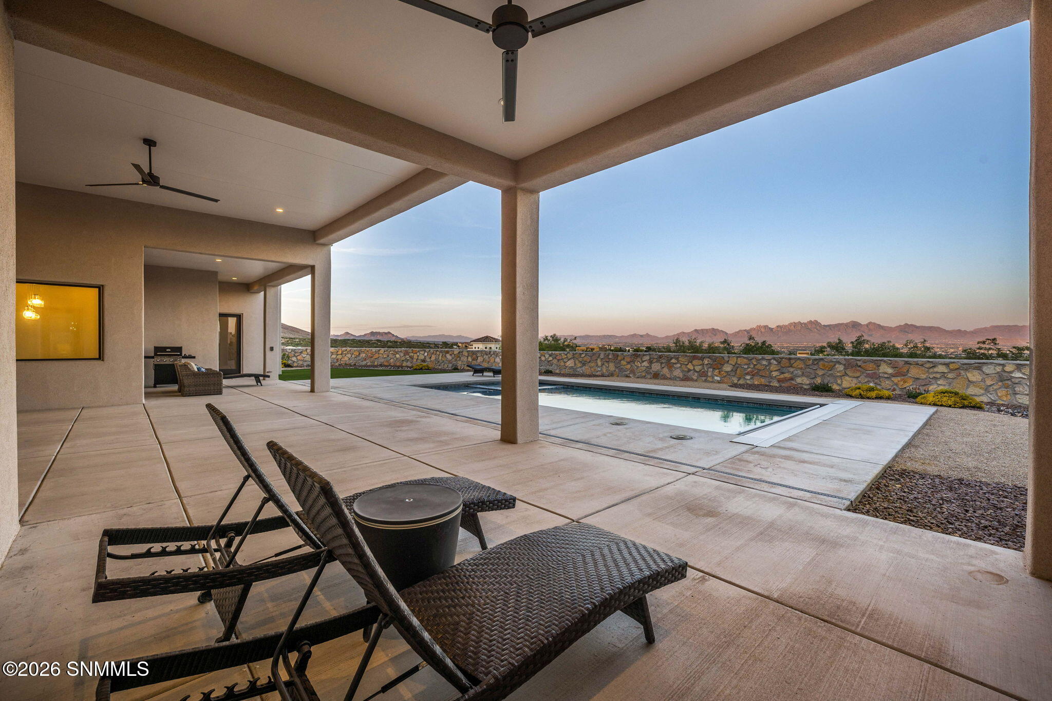 63-web-or-mls-Snappin Homes (CalleEstanc