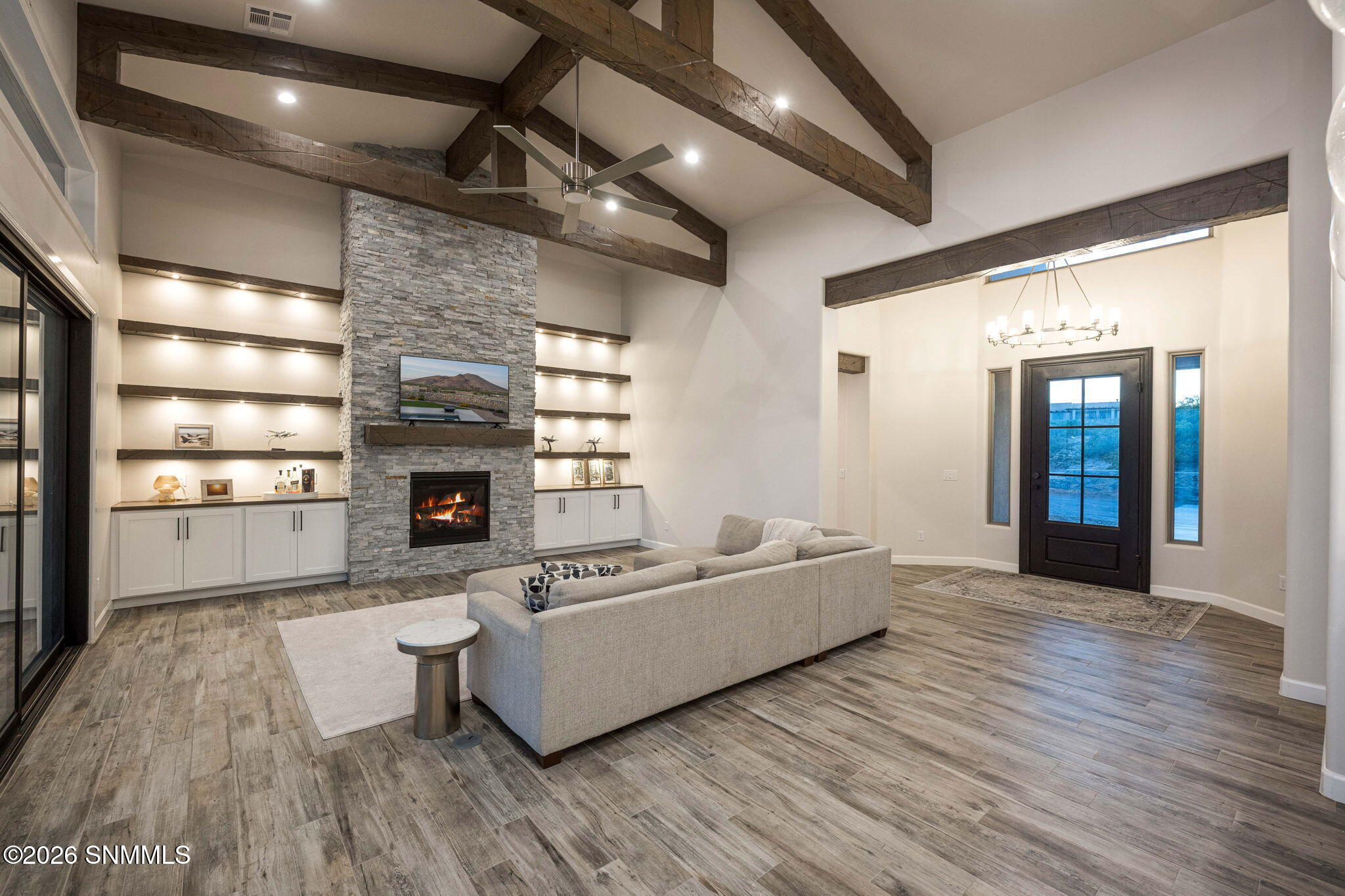 8-web-or-mls-Snappin Homes (CalleEstanci