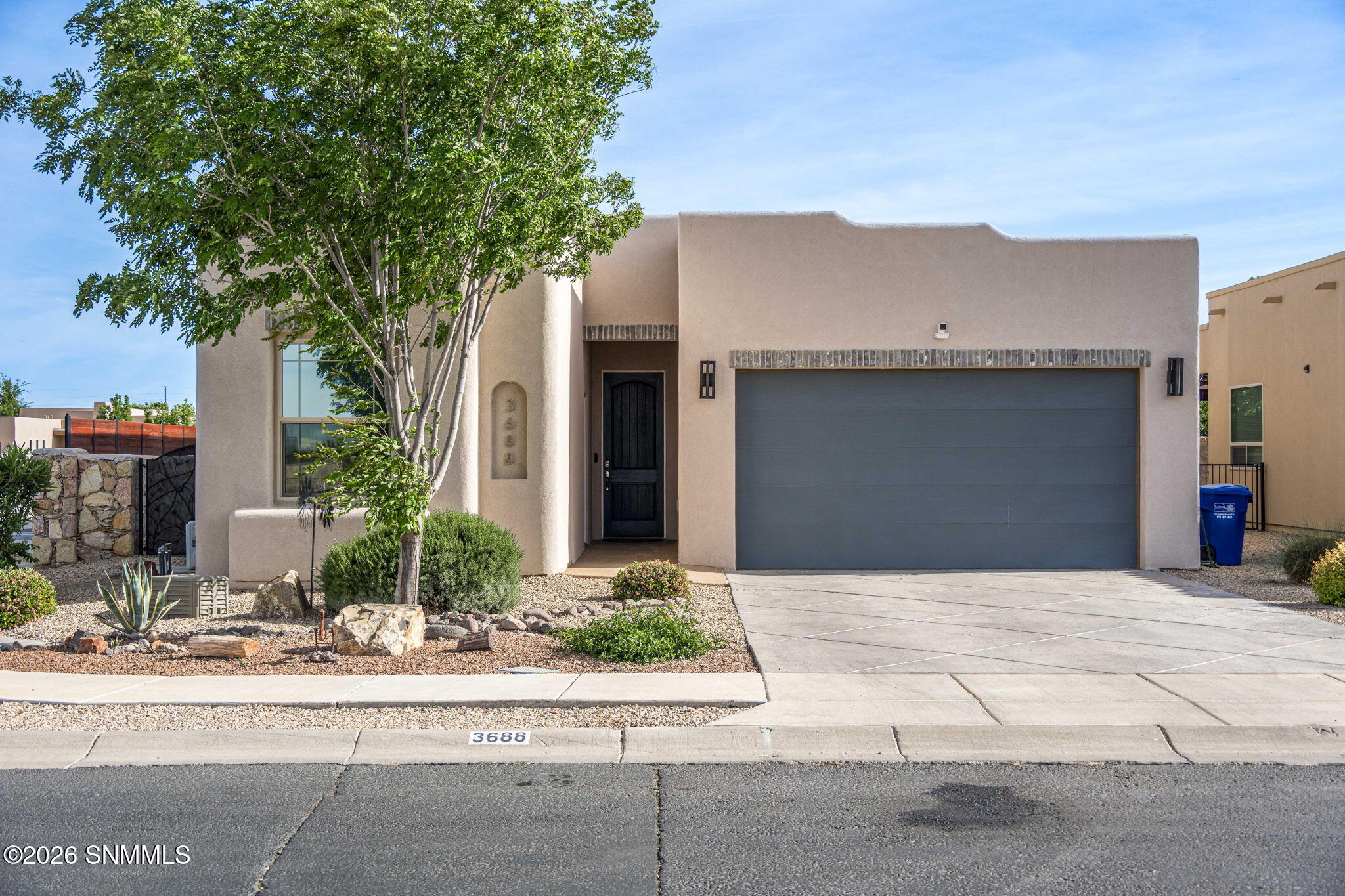 1-web-or-mls-Snappin Homes (Maya3688)-1