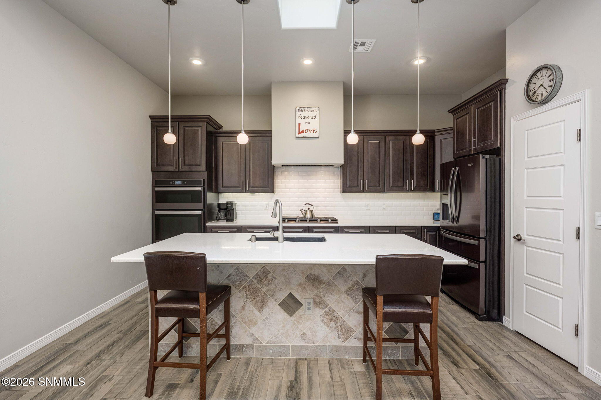 11-web-or-mls-Snappin Homes (Maya3688)-1