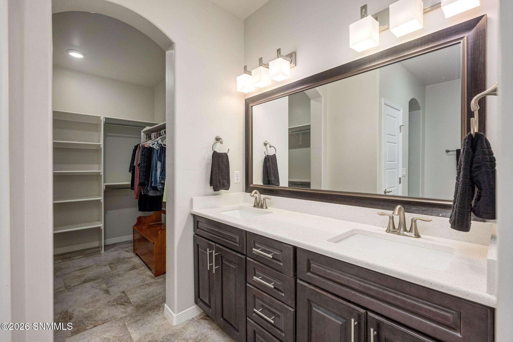 22-web-or-mls-Snappin Homes (Maya3688)-2