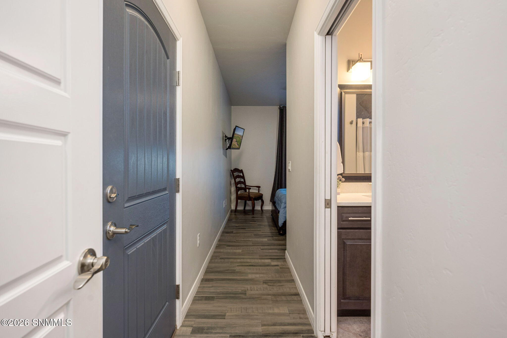 25-web-or-mls-Snappin Homes (Maya3688)-2