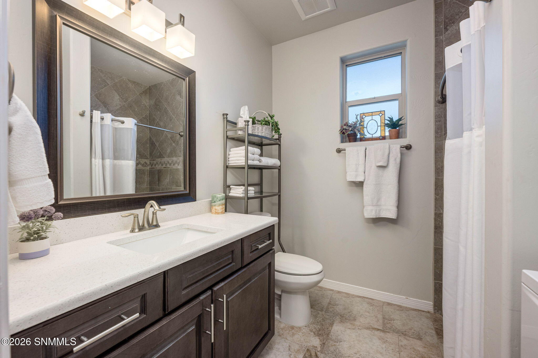 29-web-or-mls-Snappin Homes (Maya3688)-2