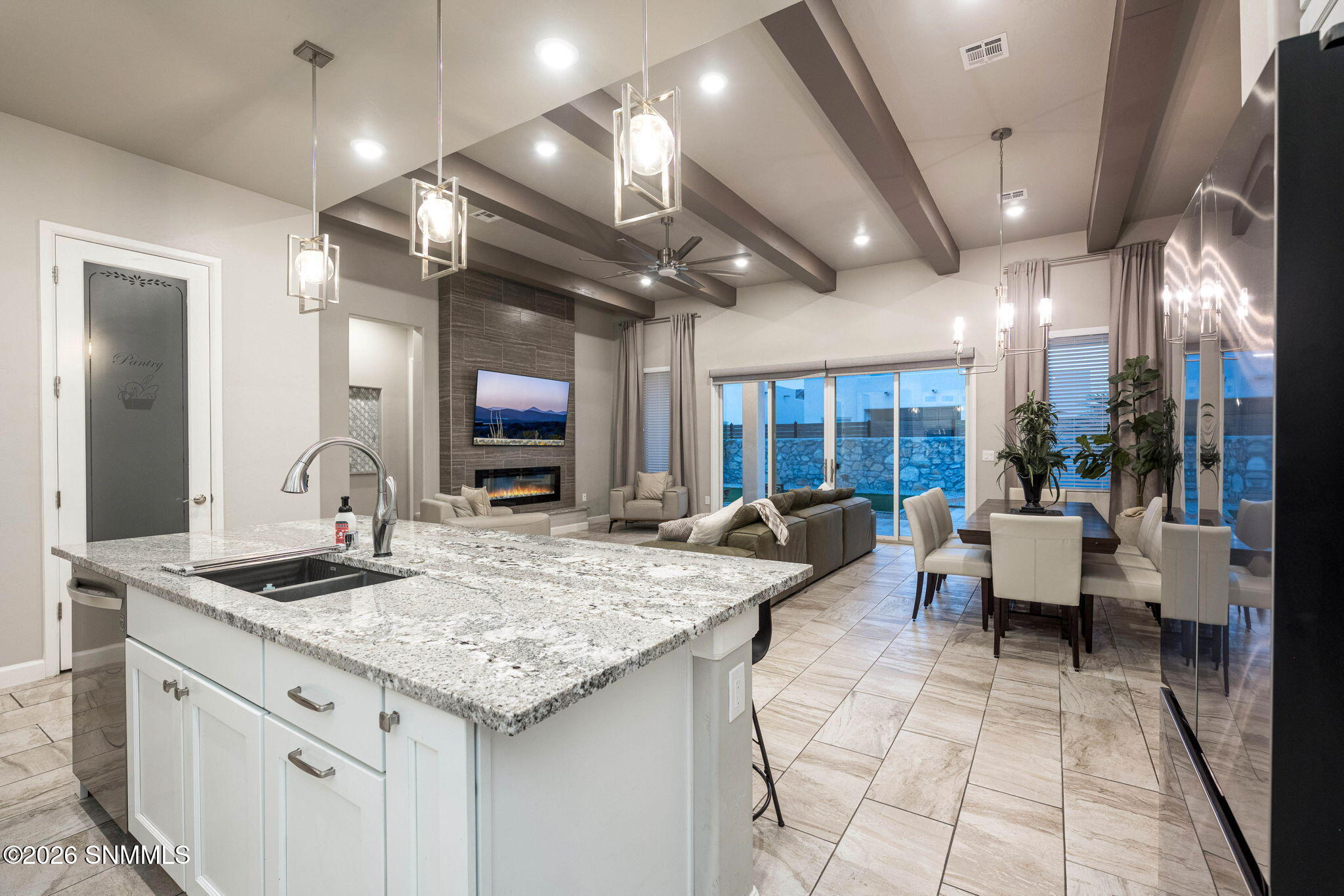 21-web-or-mls-Snappin Homes (Quicksilver