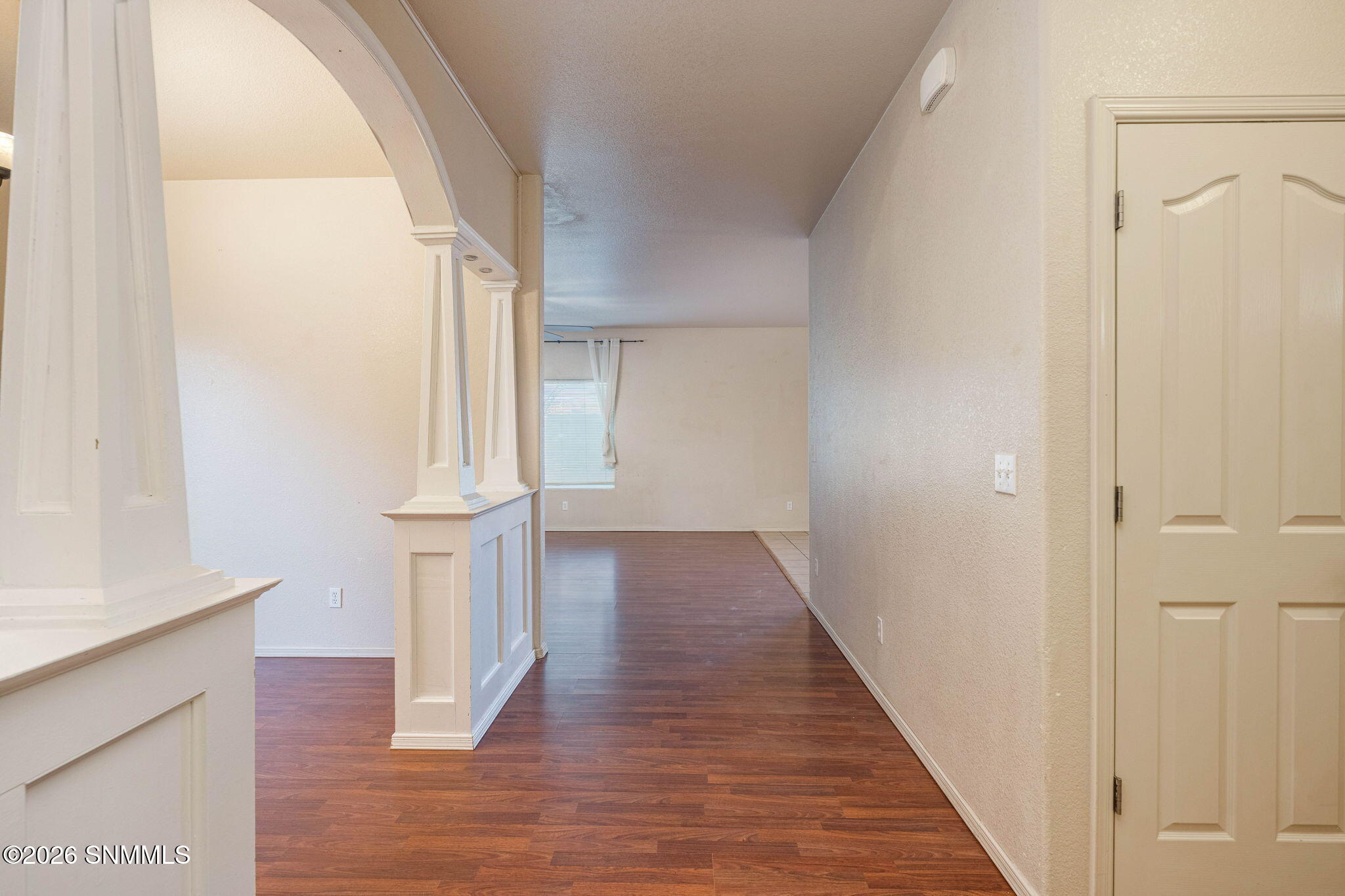 8-web-or-mls-Snappin Homes (Rimrock4626)