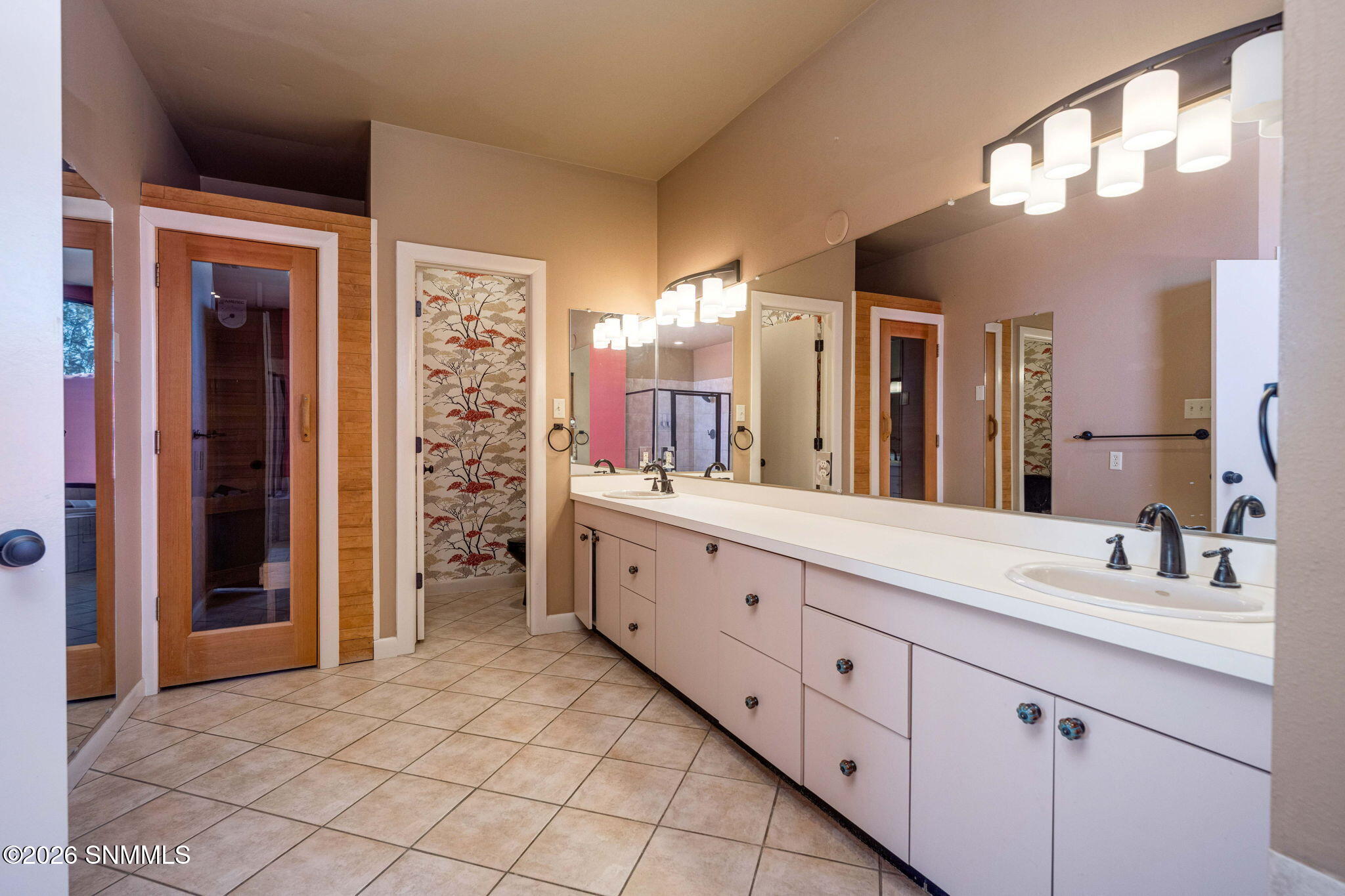 31-web-or-mls-Snappin Homes (ViaEmma6887