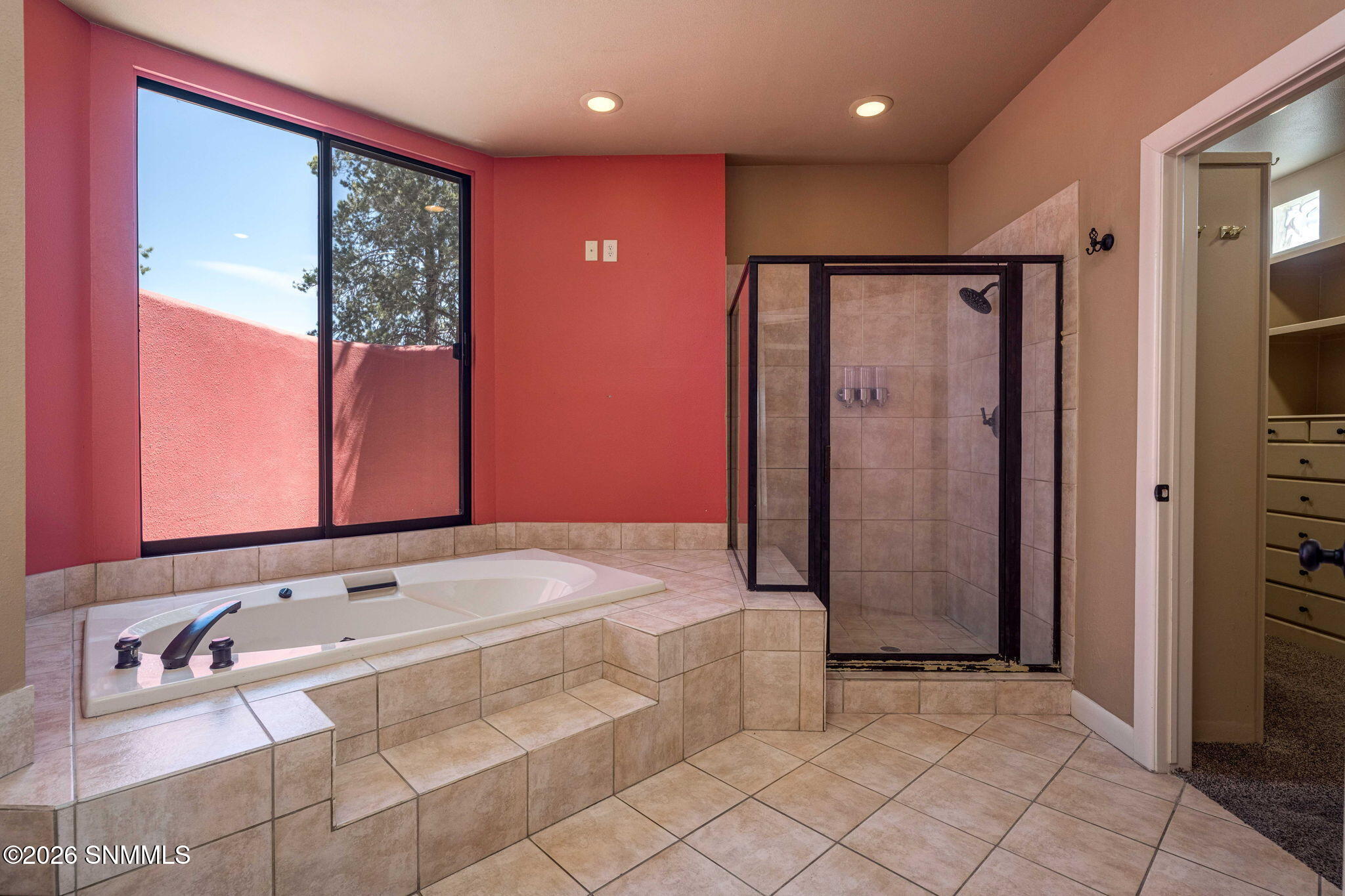 33-web-or-mls-Snappin Homes (ViaEmma6887