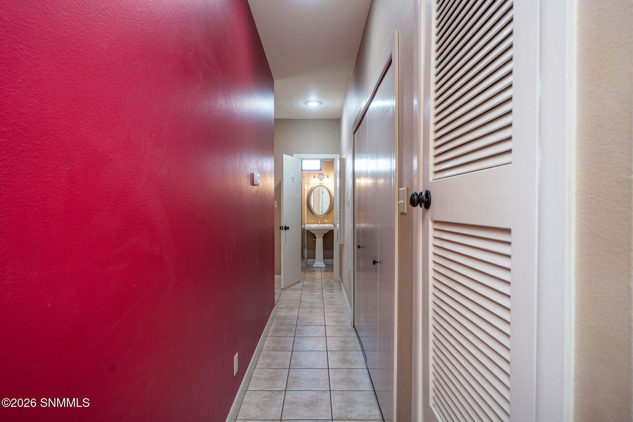 42-web-or-mls-Snappin Homes (ViaEmma6887