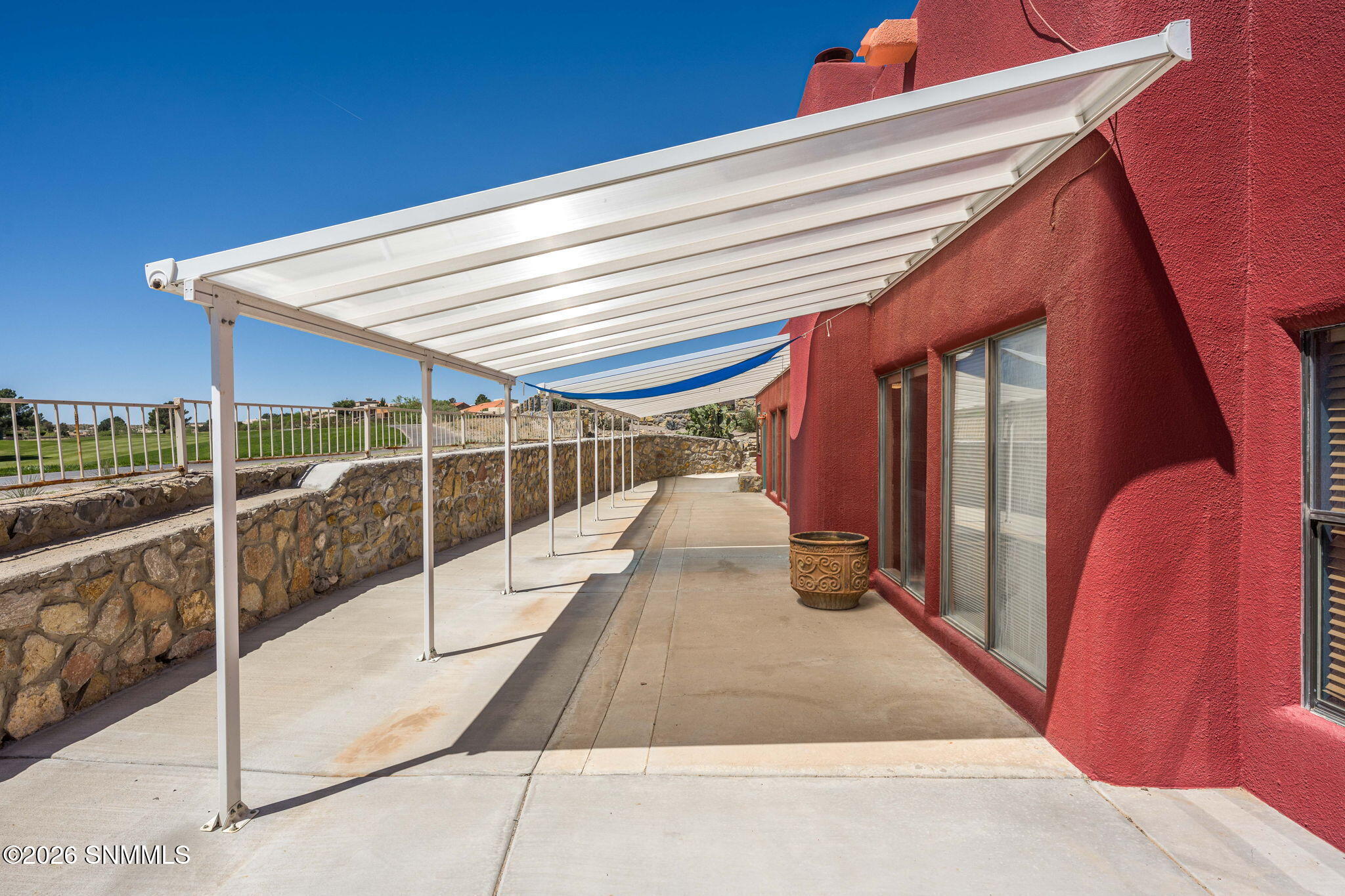 50-web-or-mls-Snappin Homes (ViaEmma6887