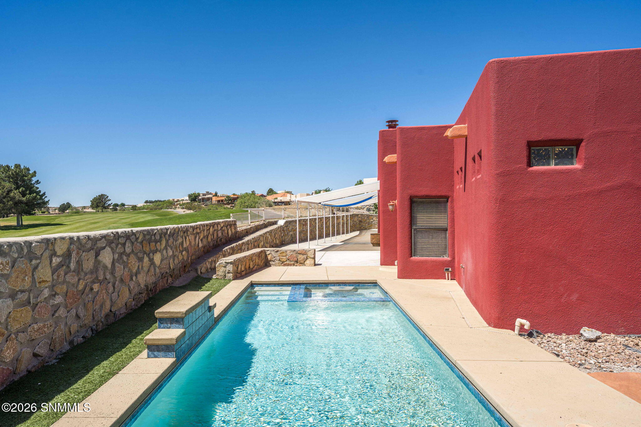 54-web-or-mls-Snappin Homes (ViaEmma6887