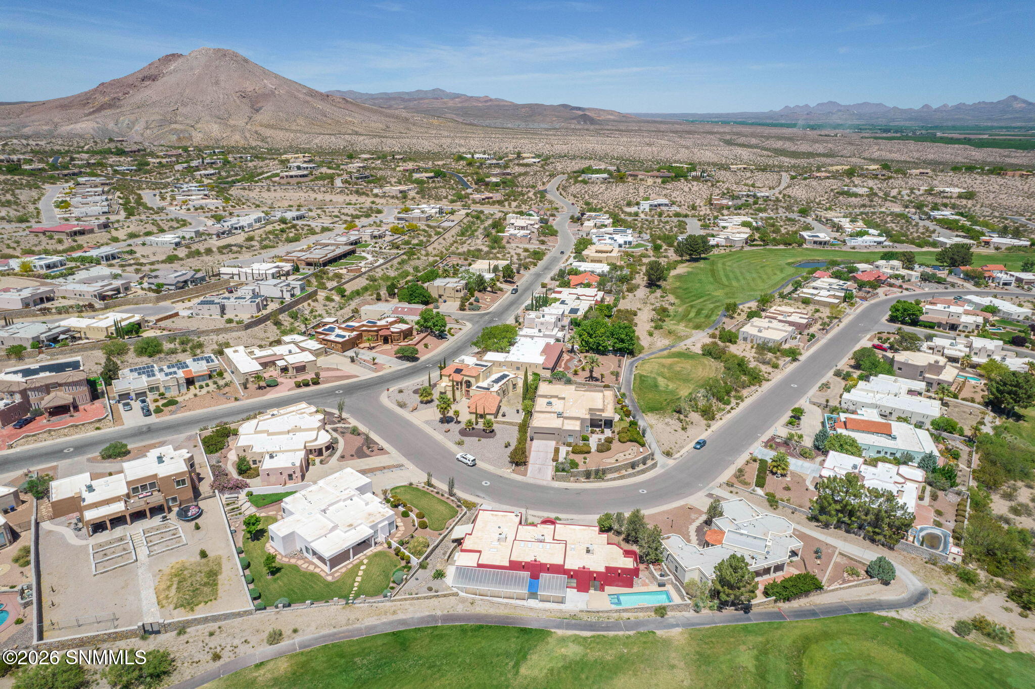 70-web-or-mls-Snappin Homes (ViaEmma6887