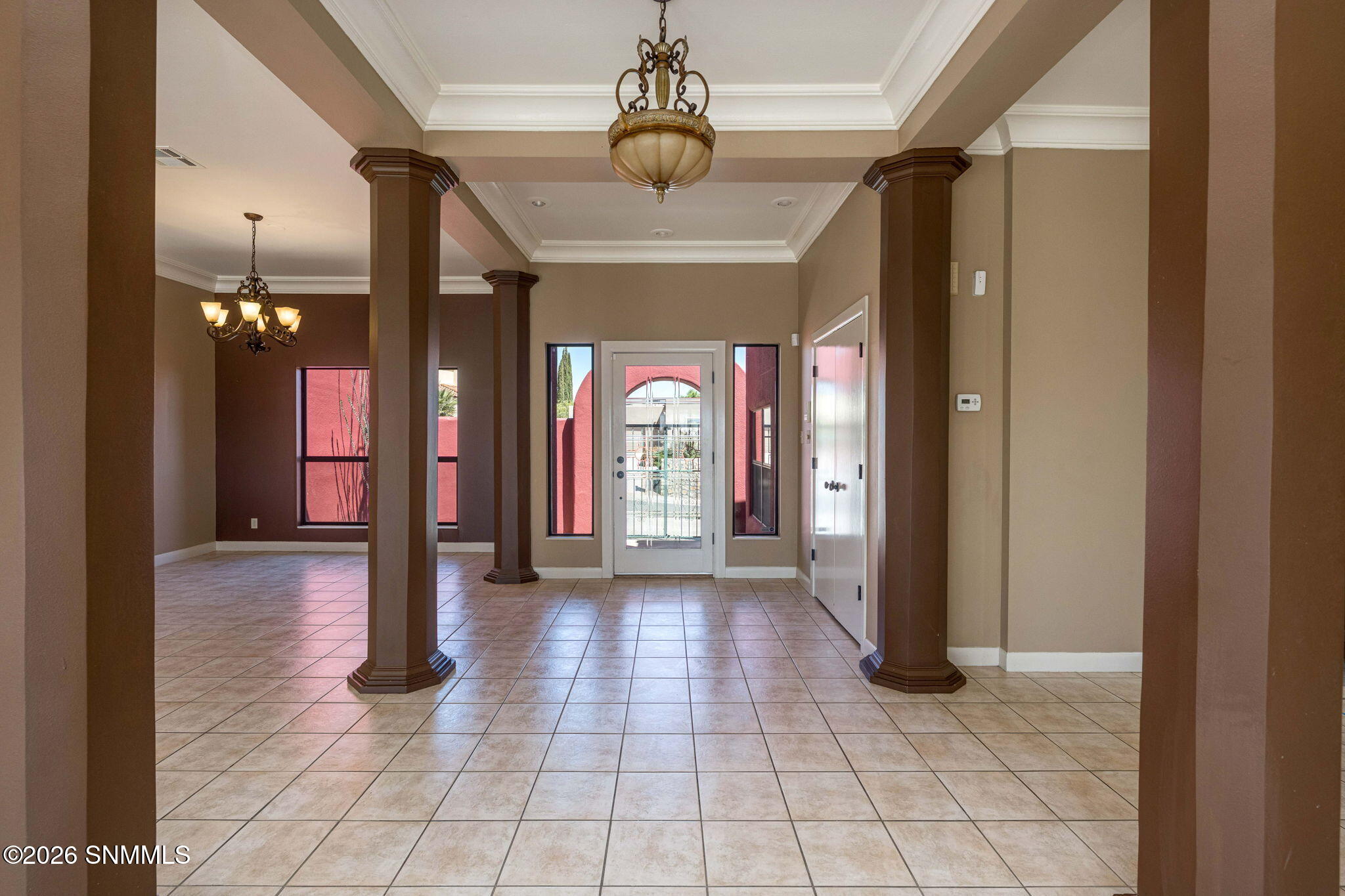 8-web-or-mls-Snappin Homes (ViaEmma6887)