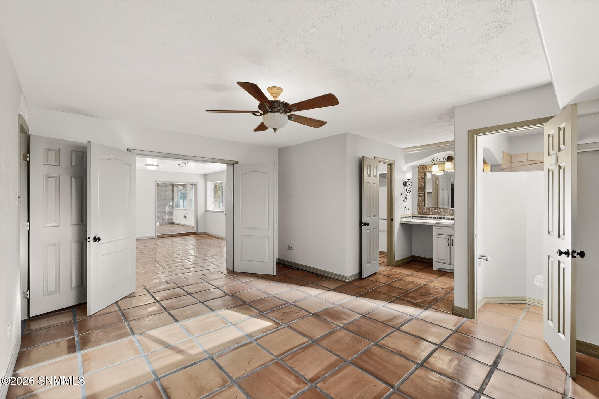 43-3D-Casas-3002-Broadmoor-Dr-02032026_1