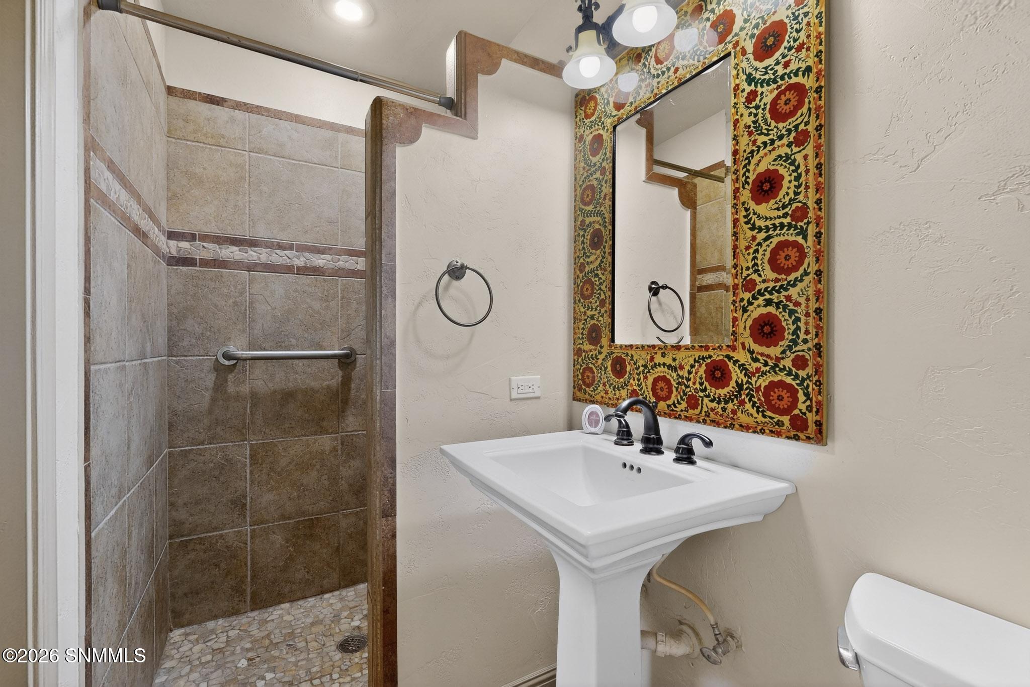 38-3D-Casas-3002-Broadmoor-Dr-02032026_1