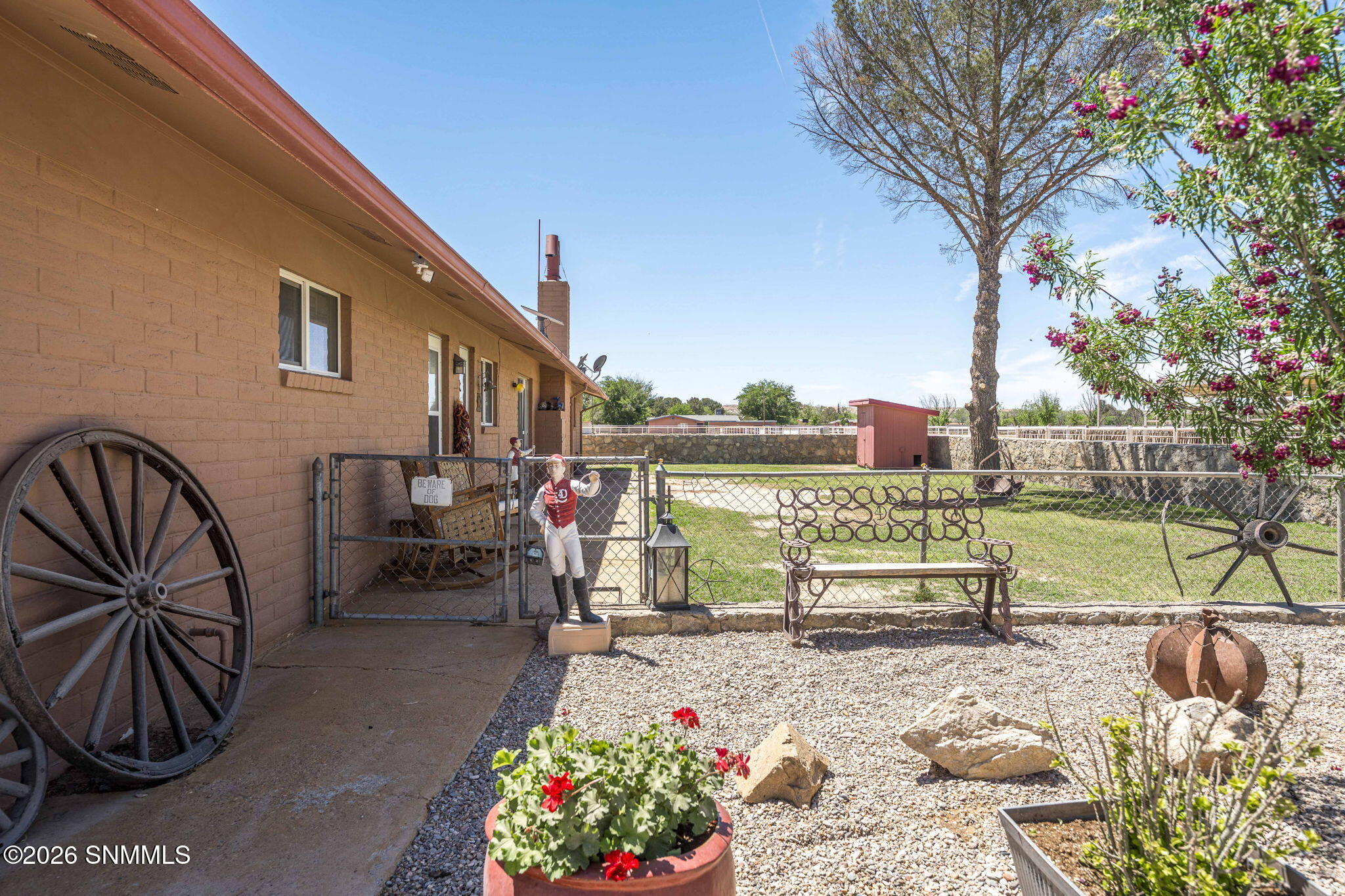 26-web-or-mls-Snappin Homes (Casad608)-2
