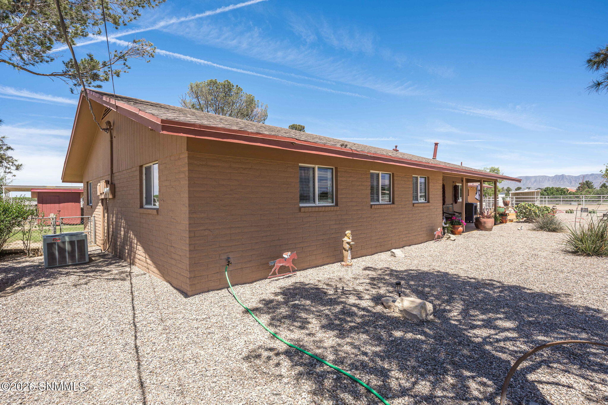 8-web-or-mls-Snappin Homes (Casad608)-8