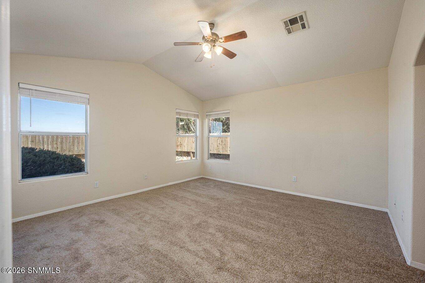12-Master Bedroom - 4379 Kingston Rd