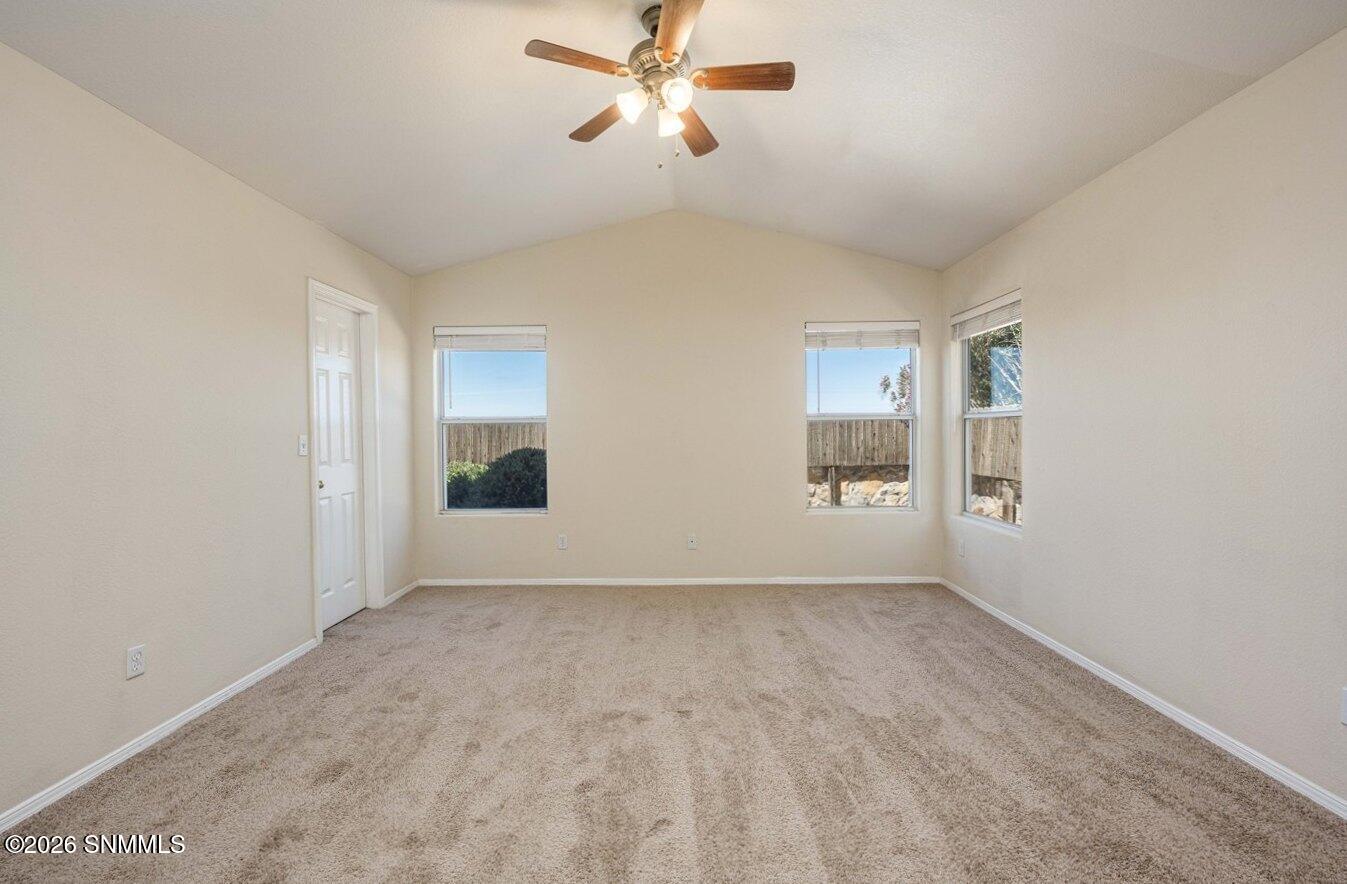 13-Master Bedroom - 4379 Kingston Rd