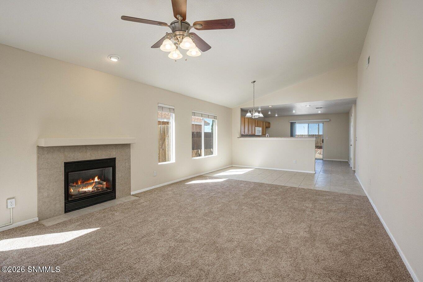 05--Living Rm - 4379 Kingston Rd