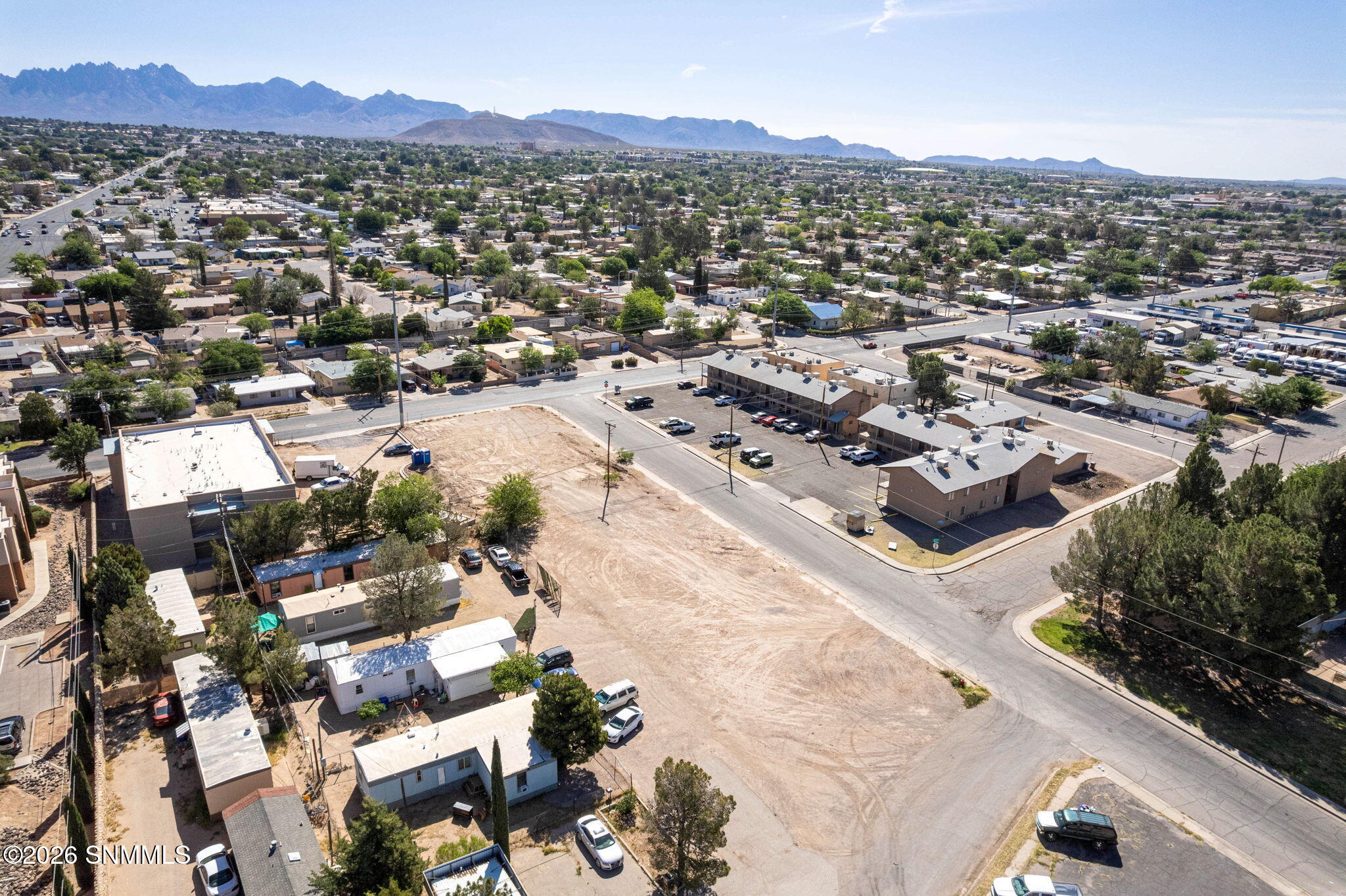 8-web-or-mls-Snappin Homes (Parkview911)