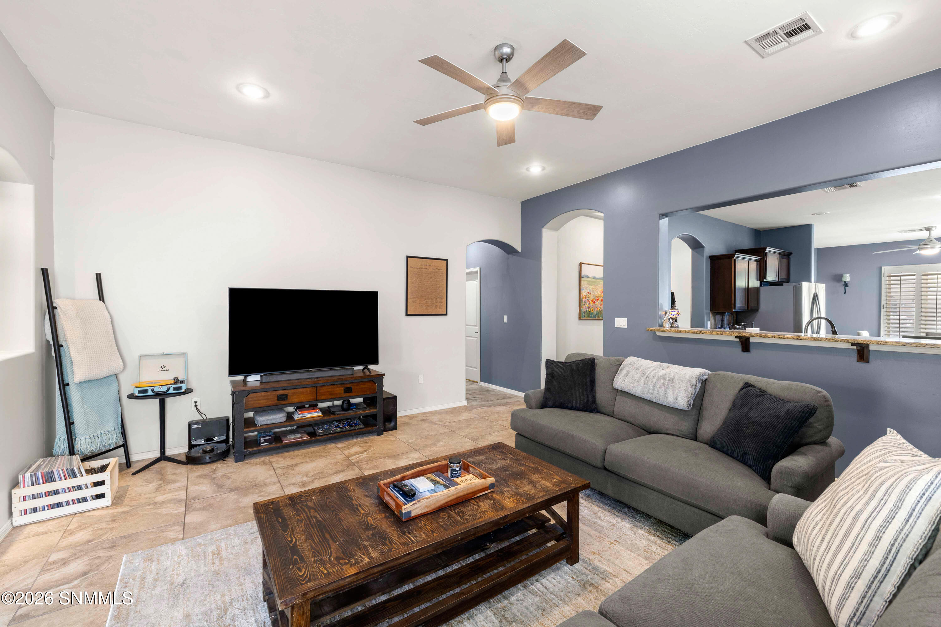 856-Blue-Park-MLS-Camera-Guy-13