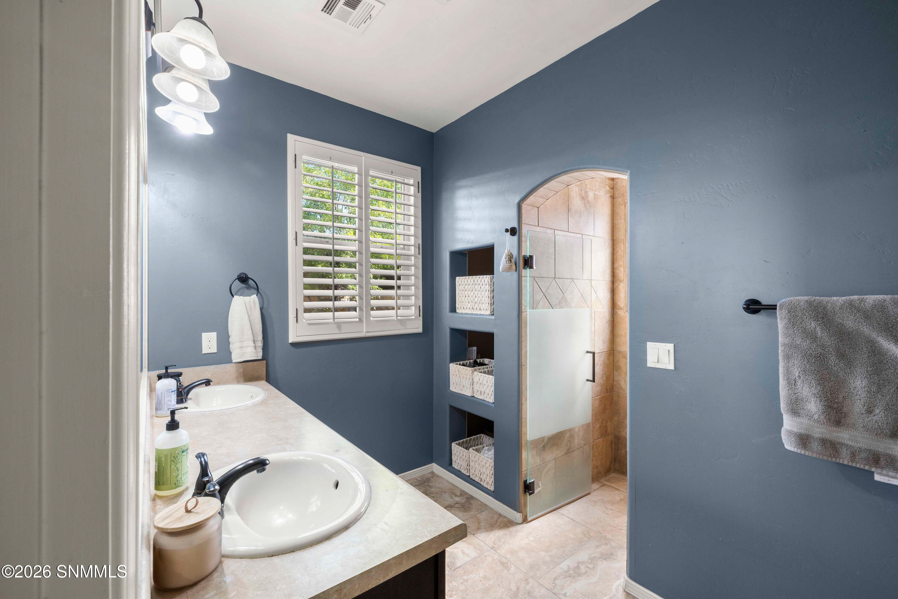 856-Blue-Park-MLS-Camera-Guy-17