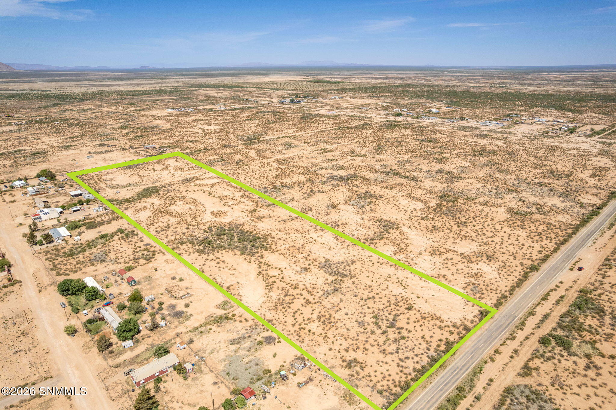 3-web-or-mls-Snappin Homes (R0322827)-3