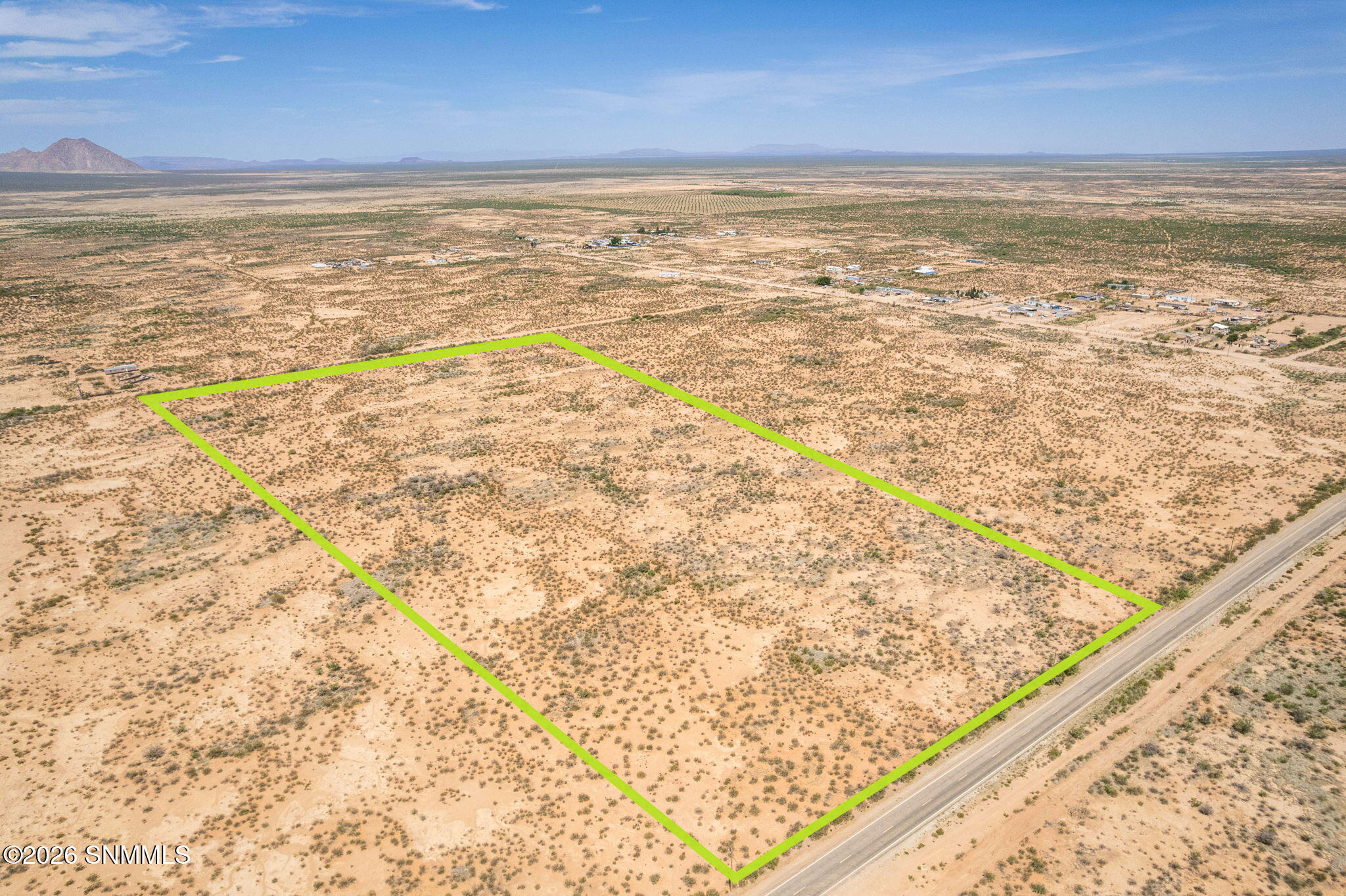 3-web-or-mls-Snappin Homes (R0322826)-3