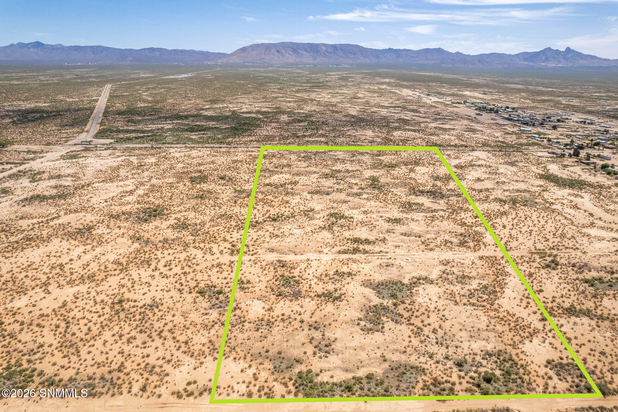 8-web-or-mls-Snappin Homes (R0322826)-8
