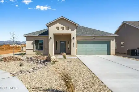 6538 Swan Street, Las Cruces, New Mexico 88012, 3 Bedrooms Bedrooms, ,2 BathroomsBathrooms,Residential,For Sale,Swan,2601348