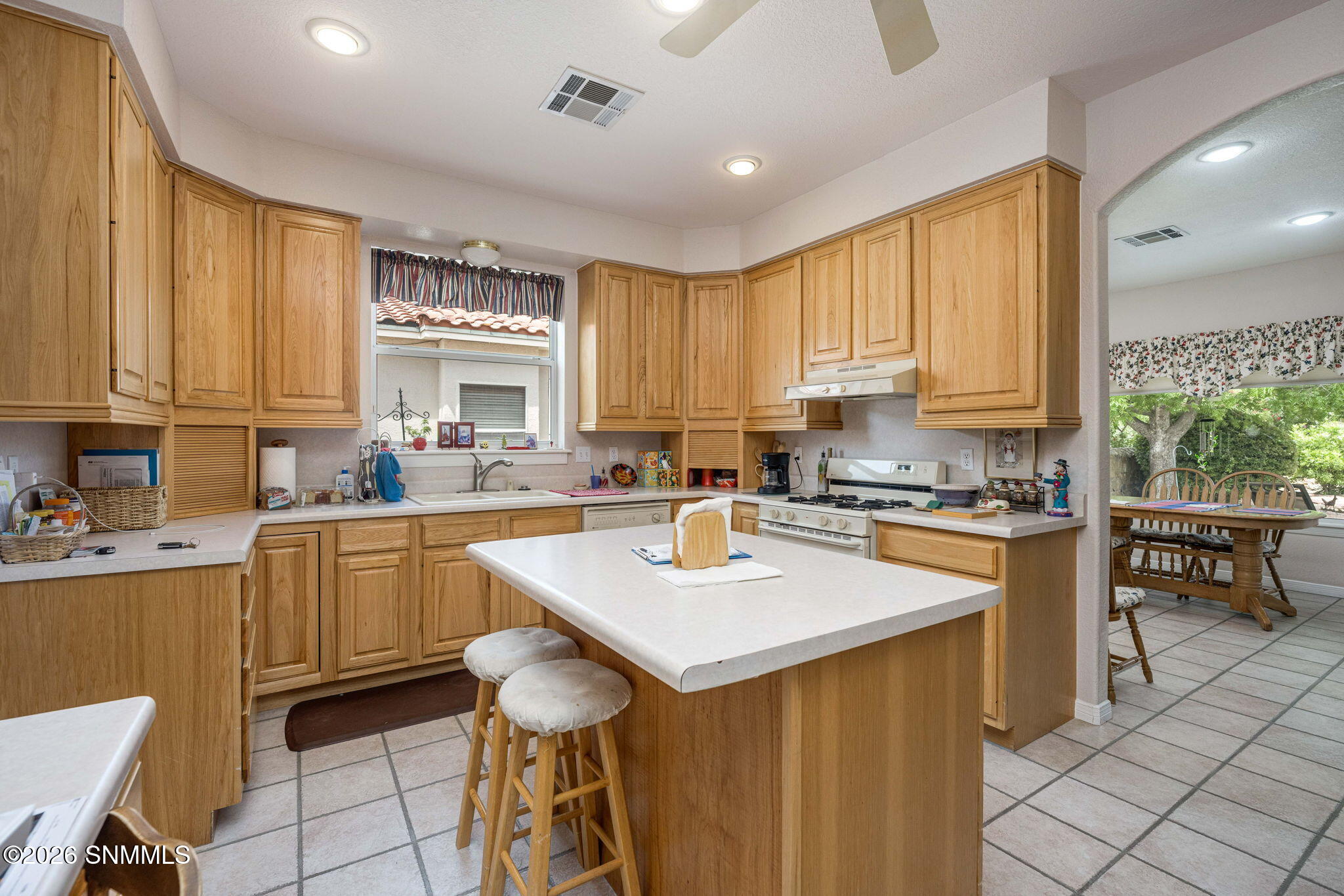 14-web-or-mls-Snappin Homes (MesaPoint72