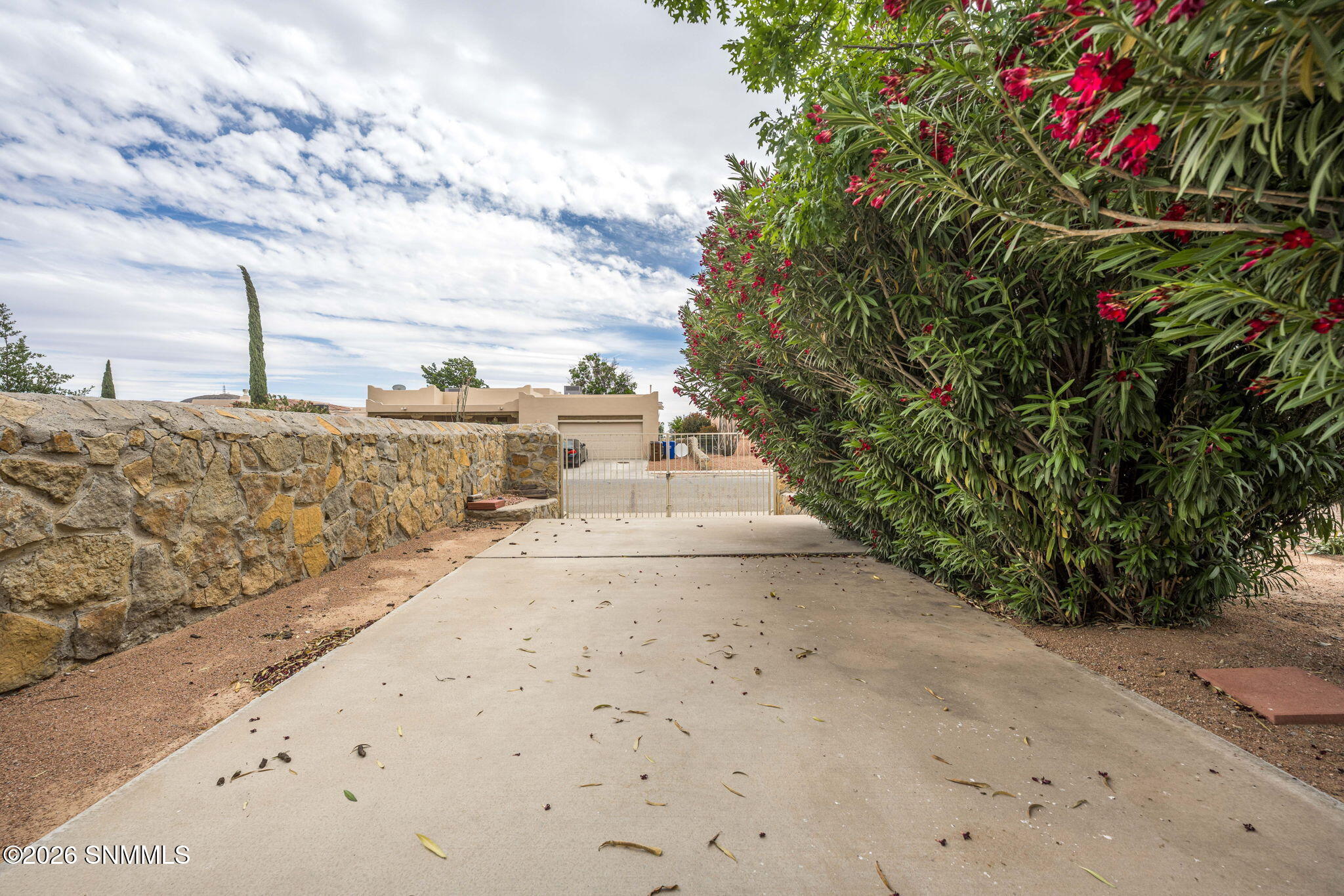 38-web-or-mls-Snappin Homes (MesaPoint72