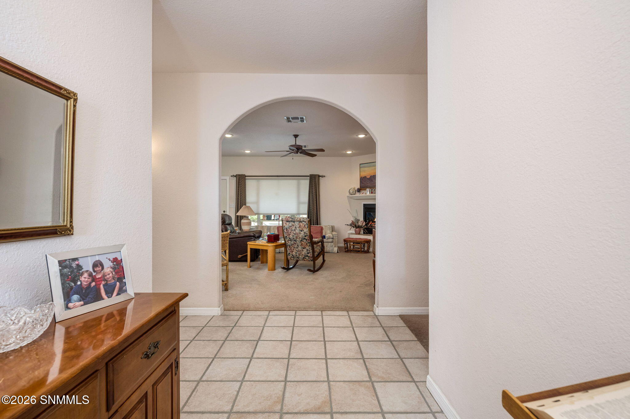 4-web-or-mls-Snappin Homes (MesaPoint727