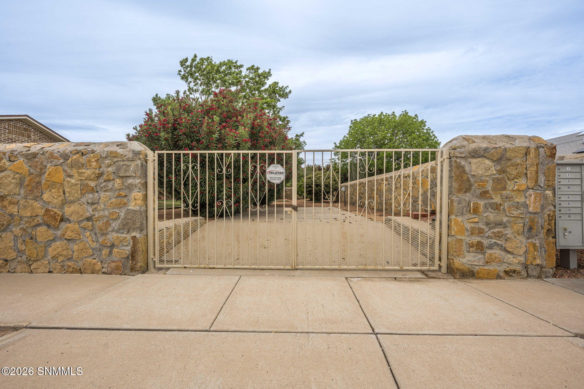41-web-or-mls-Snappin Homes (MesaPoint72