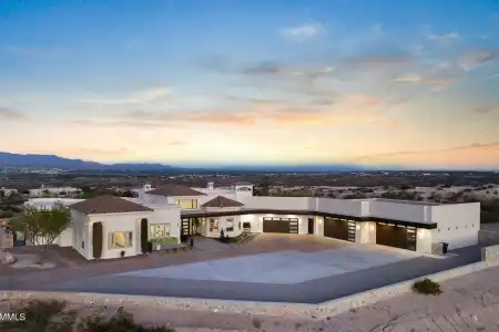 8176 Constitution Road, Las Cruces, New Mexico 88007, 4 Bedrooms Bedrooms, ,4.5 BathroomsBathrooms,Residential,For Sale,Constitution,2601356