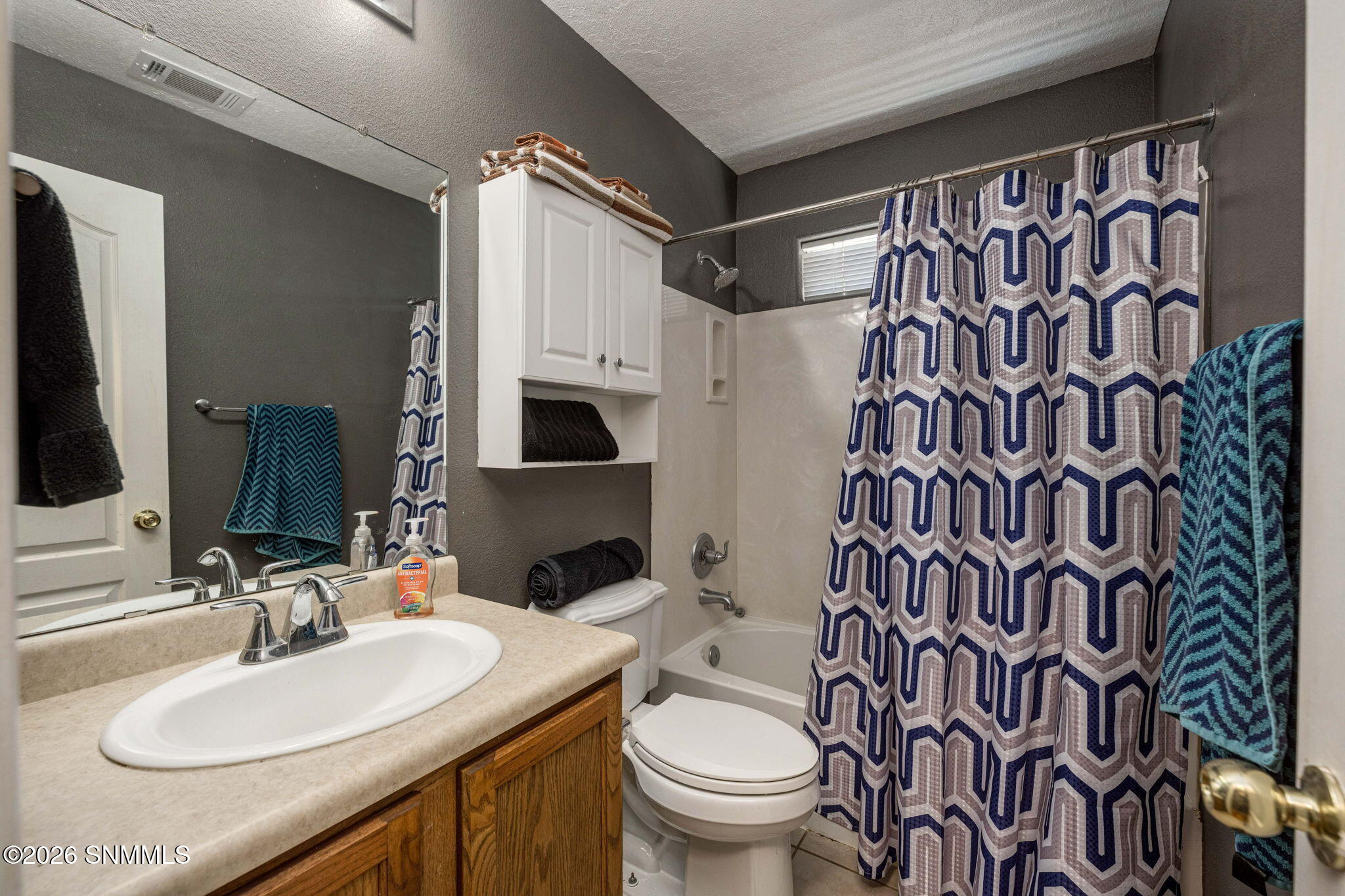 22-web-or-mls-Snappin Homes (EastMesa574