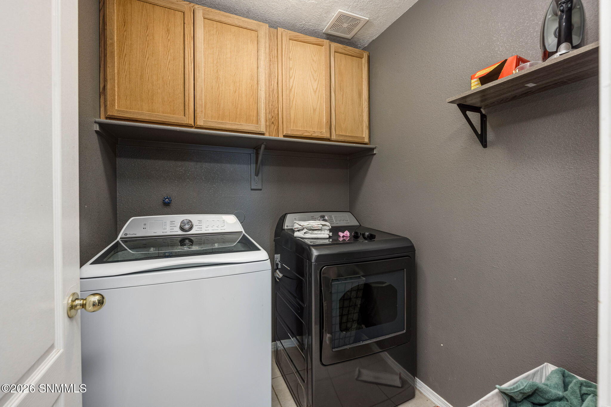 24-web-or-mls-Snappin Homes (EastMesa574