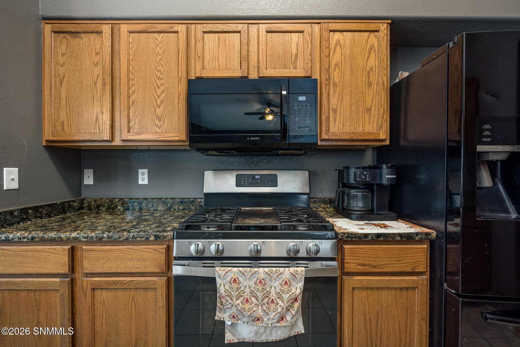 11-web-or-mls-Snappin Homes (EastMesa574