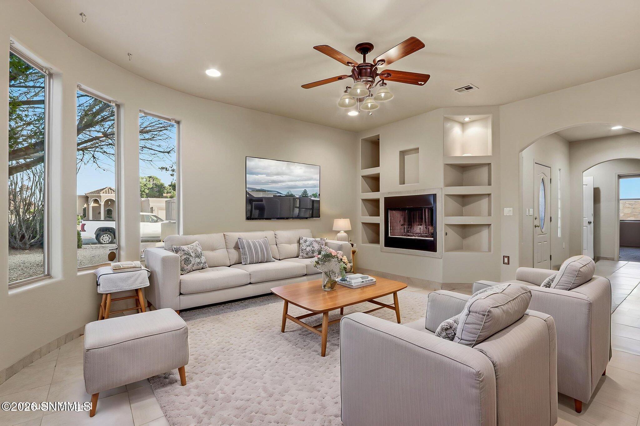 7-web-or-mls-IMG_8047 (1) virtually stag