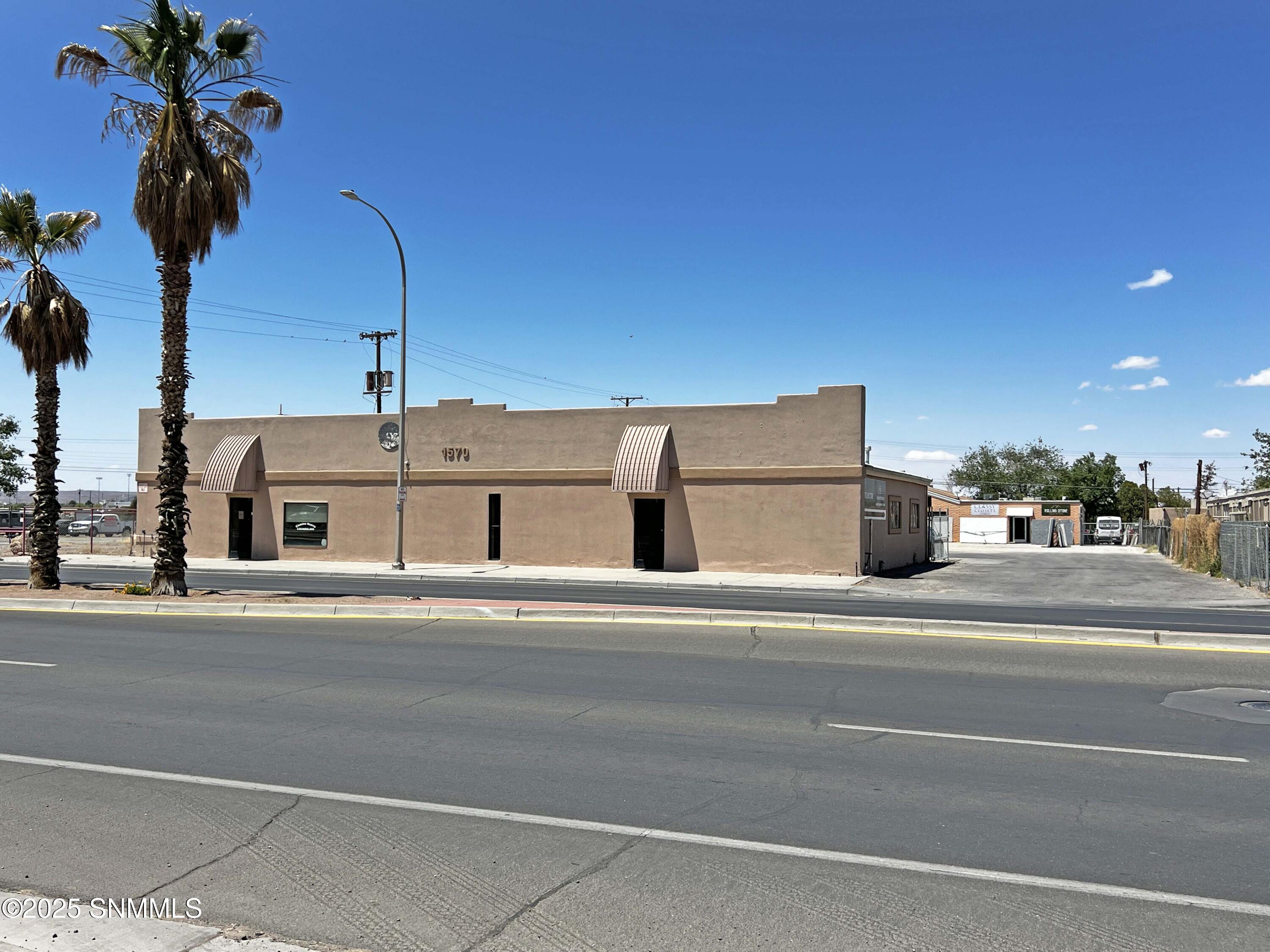 1570 W Picacho - Front 1