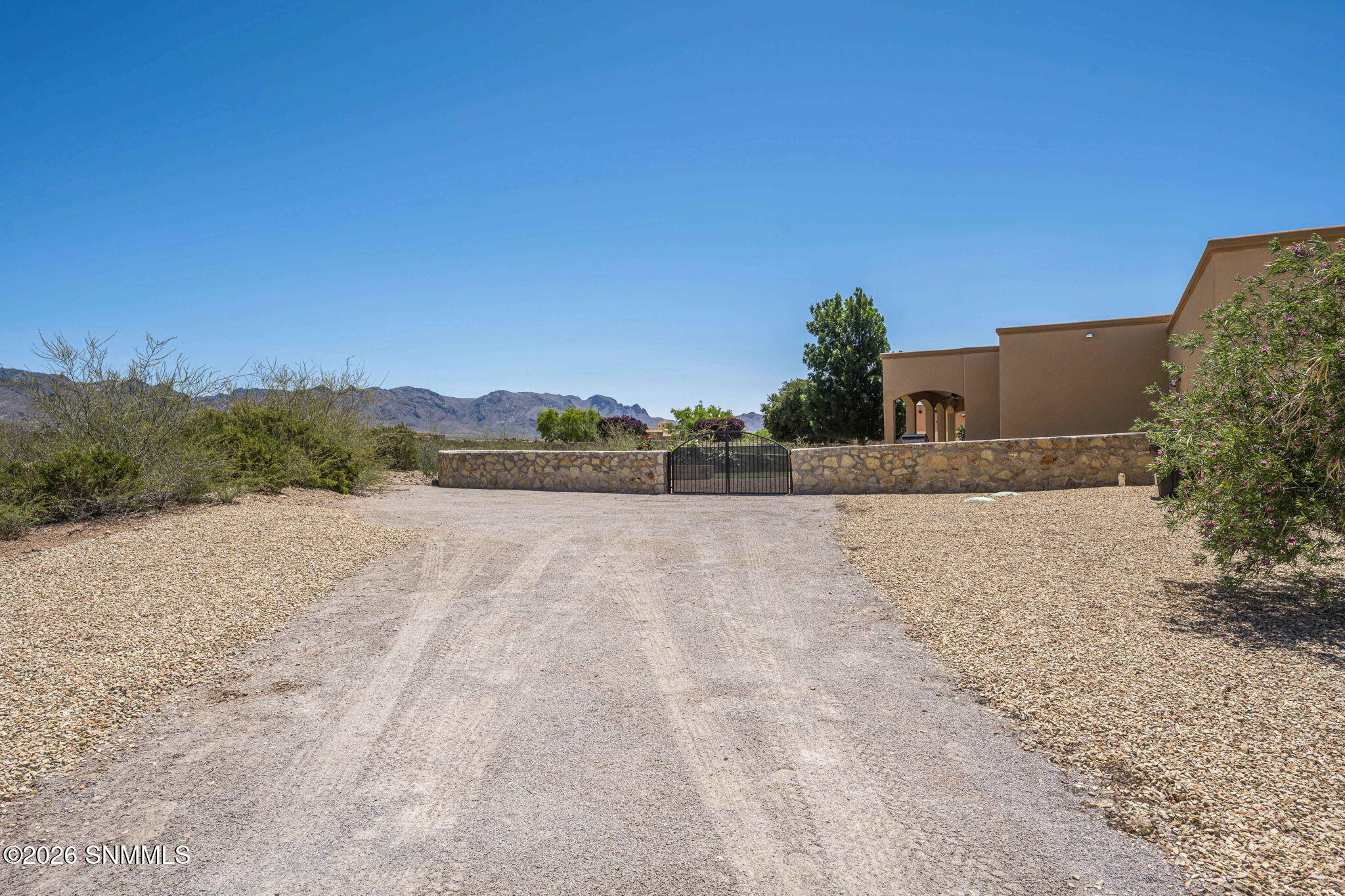 57-web-or-mls-Snappin Homes (BoulderCany